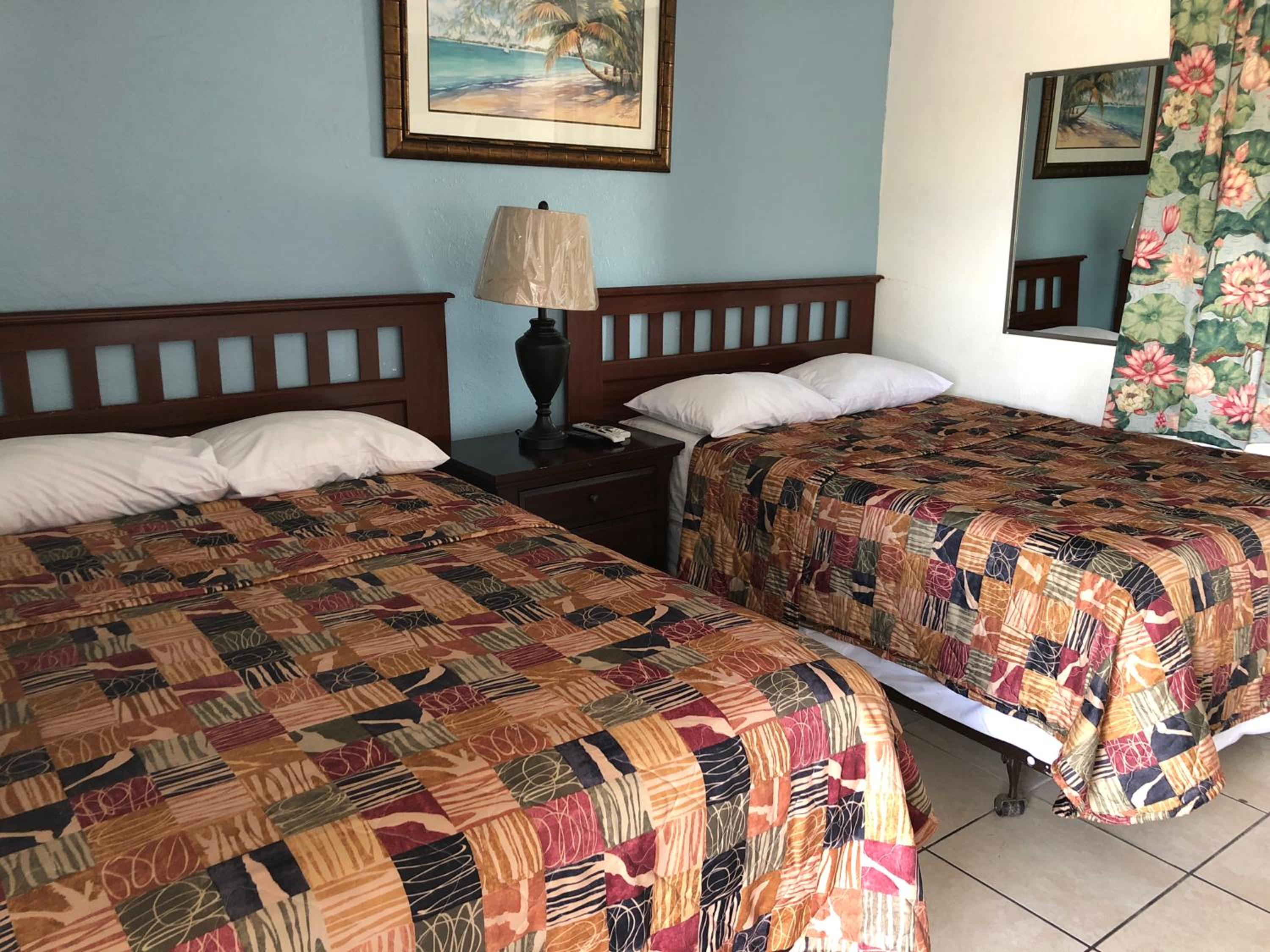 Glades Motel - Naples