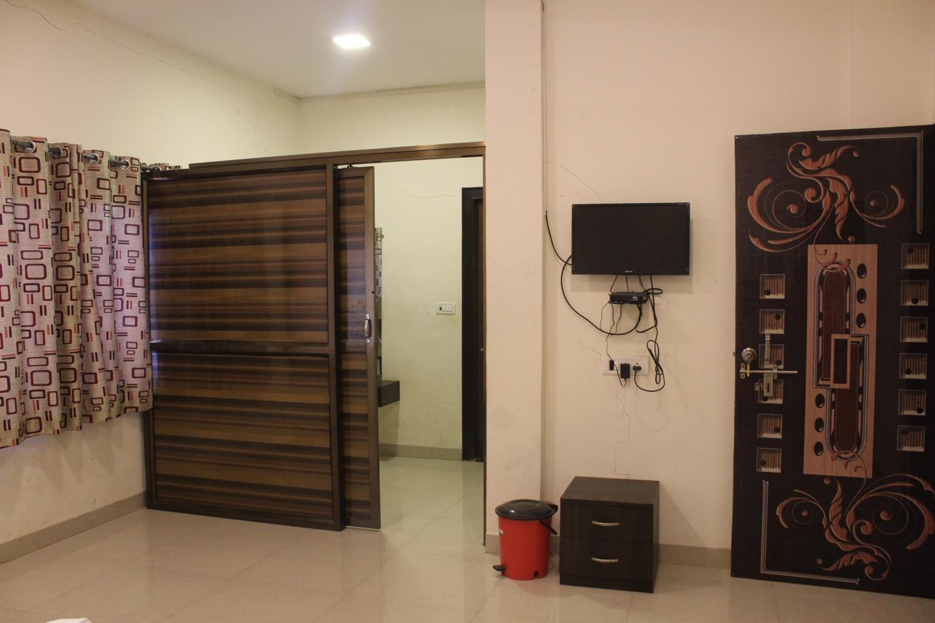 Malhar Bungalow
