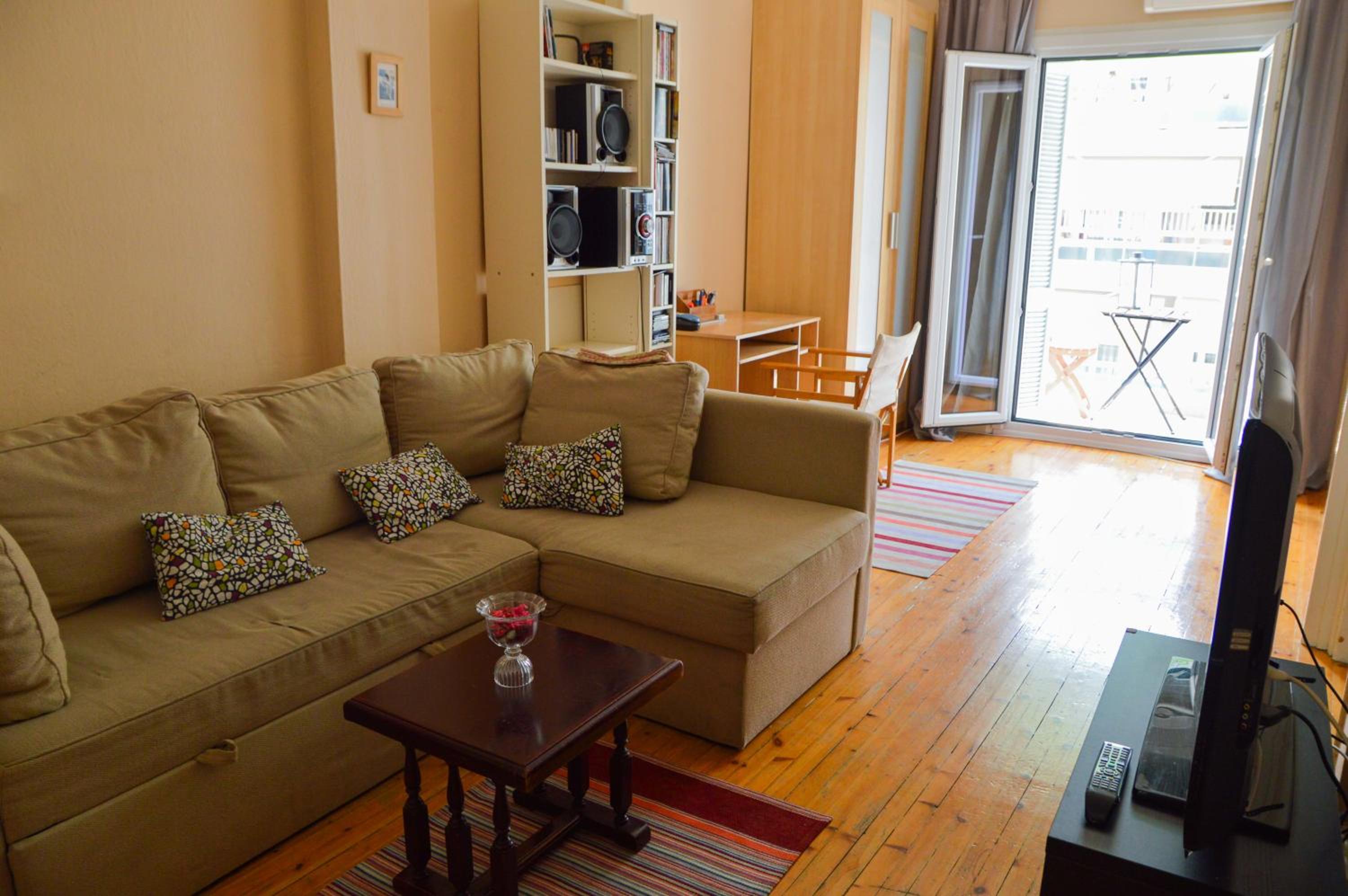 An apartment for 2-4 friends. view 5