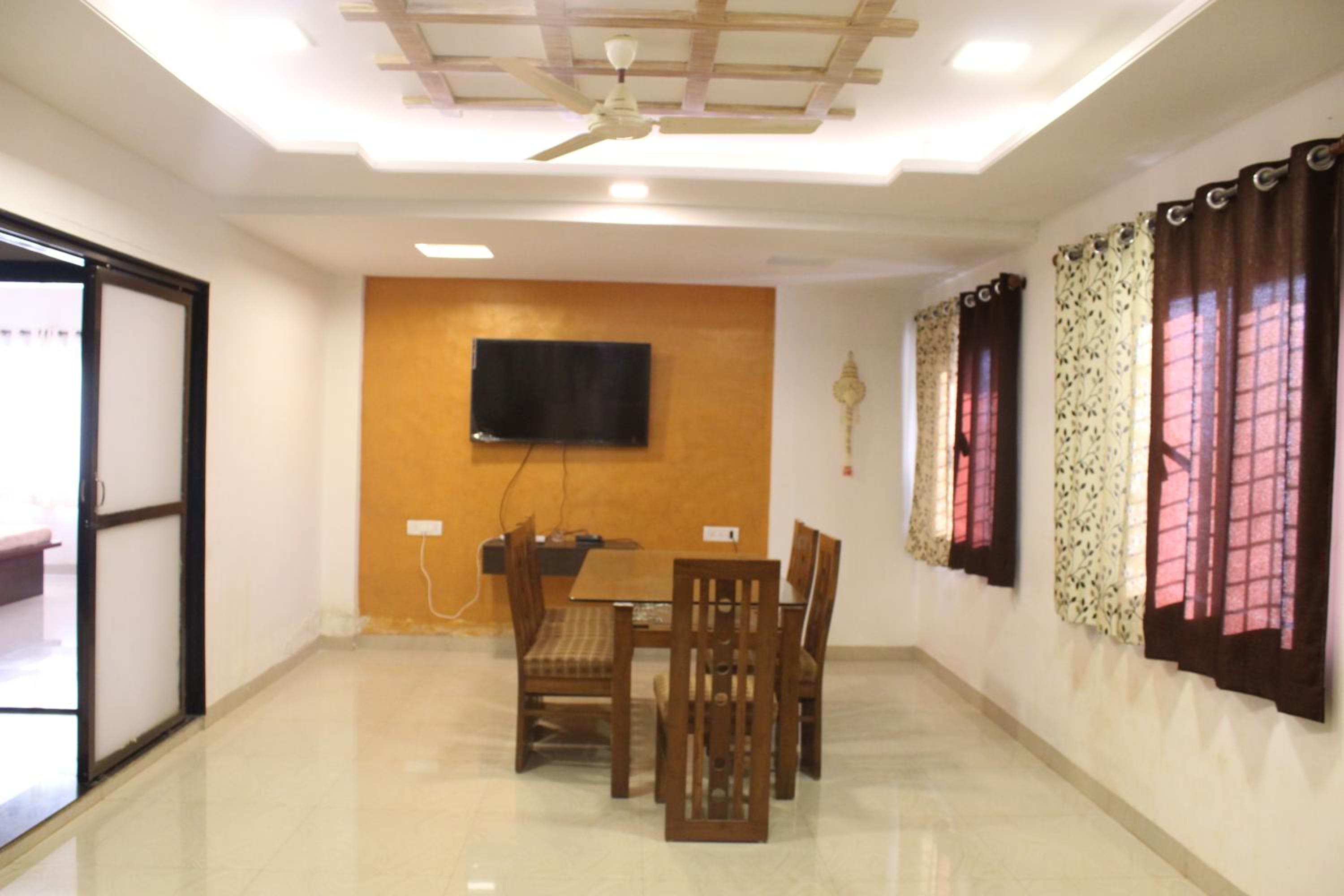 Malhar Bungalow