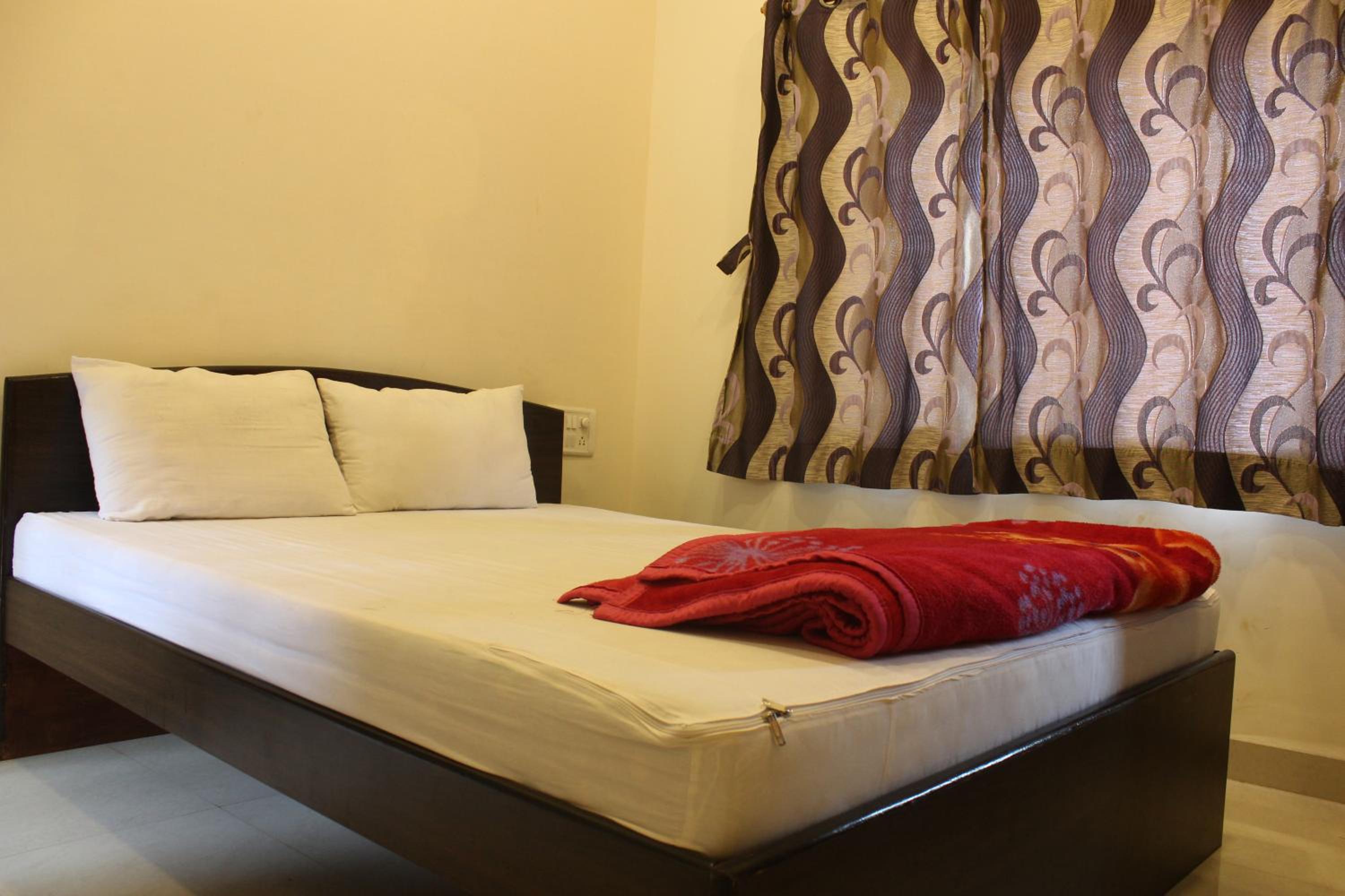 Malhar Bungalow