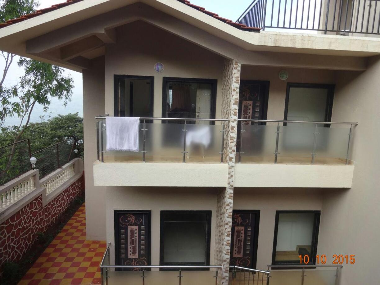Malhar Bungalow