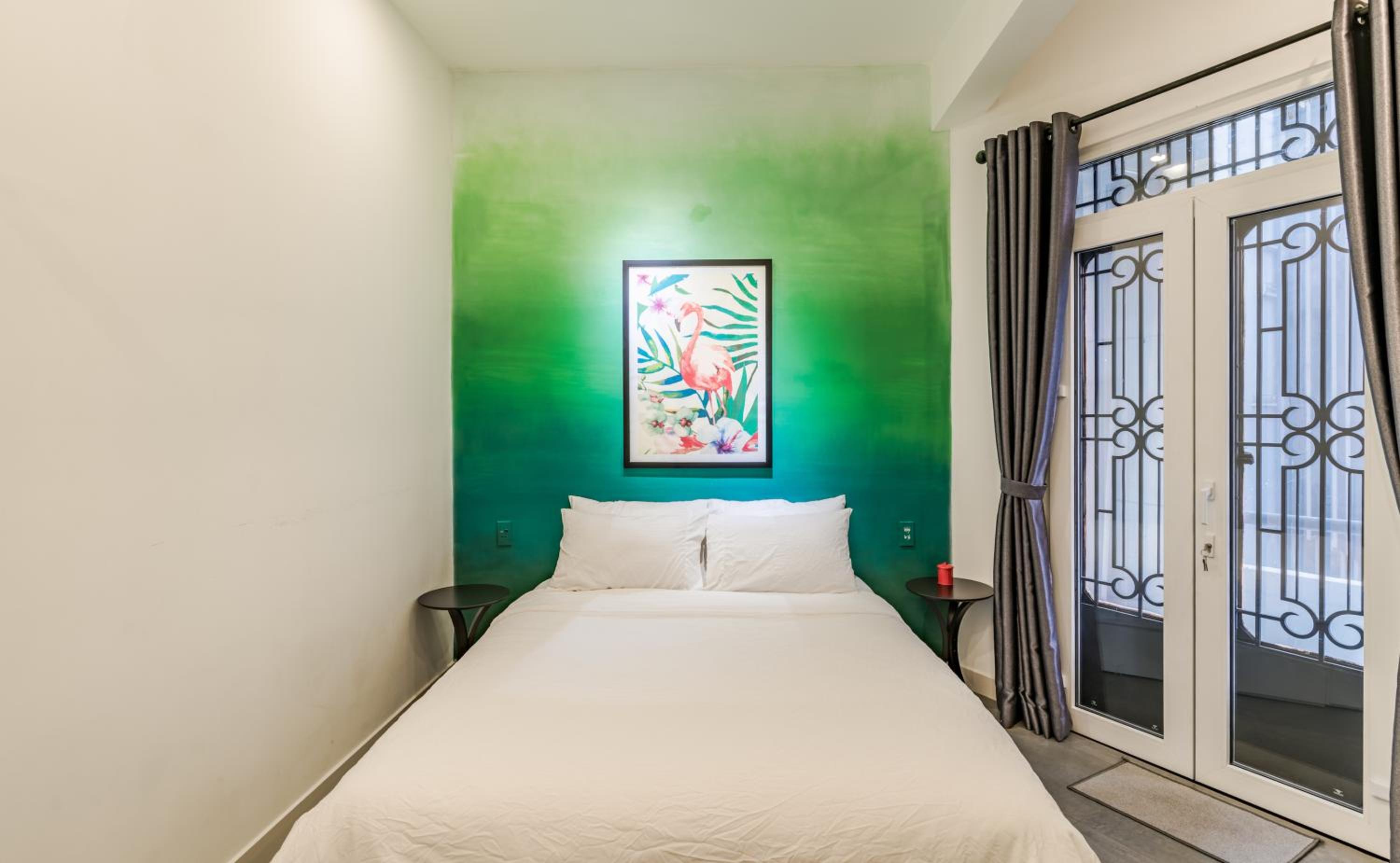 Retro Flat near Nguyen Hue by CIRCADIAN
