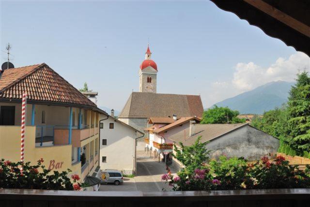 Photo 42