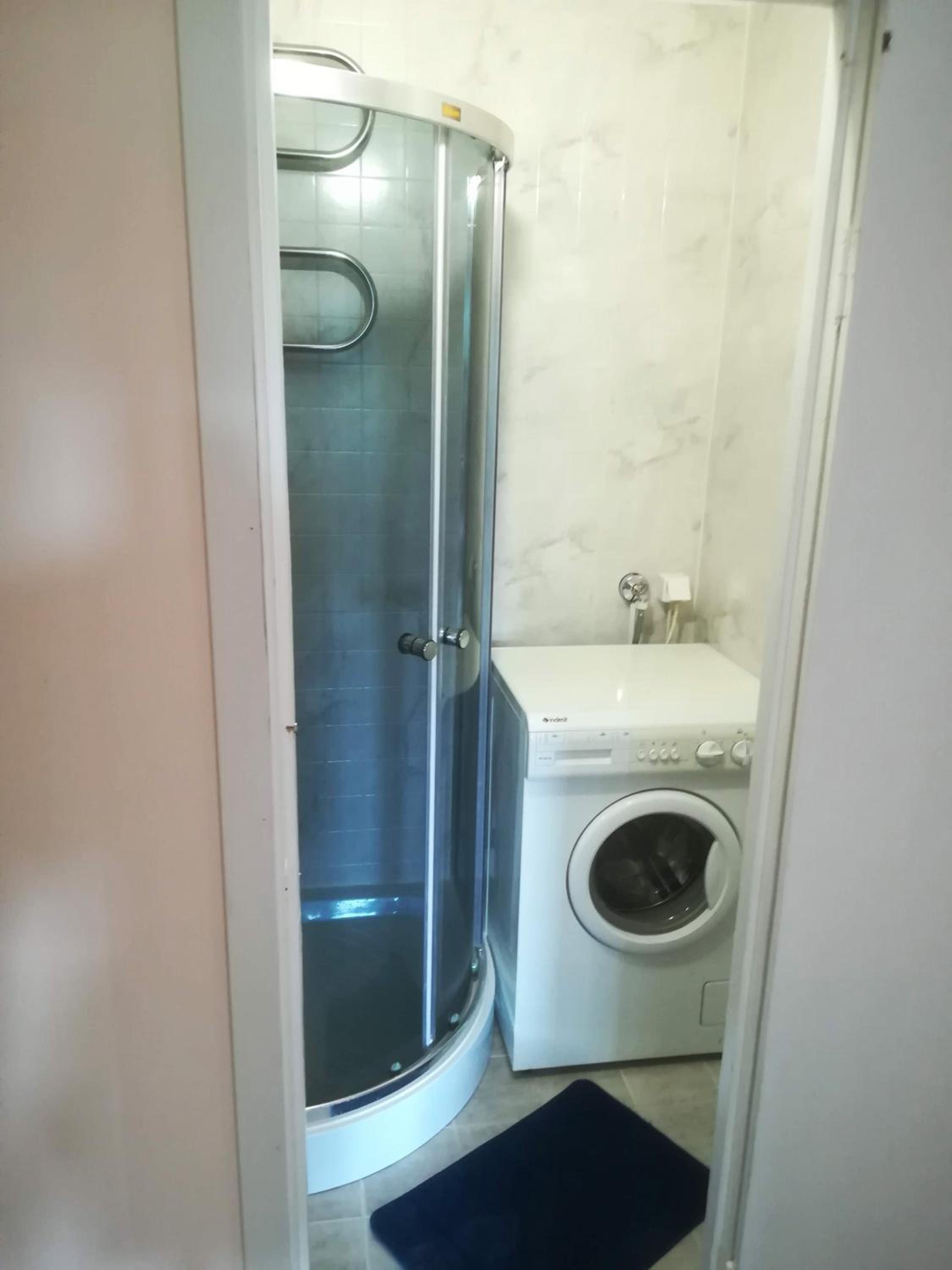 Couple getaway to a freshly renovated apartment view 4