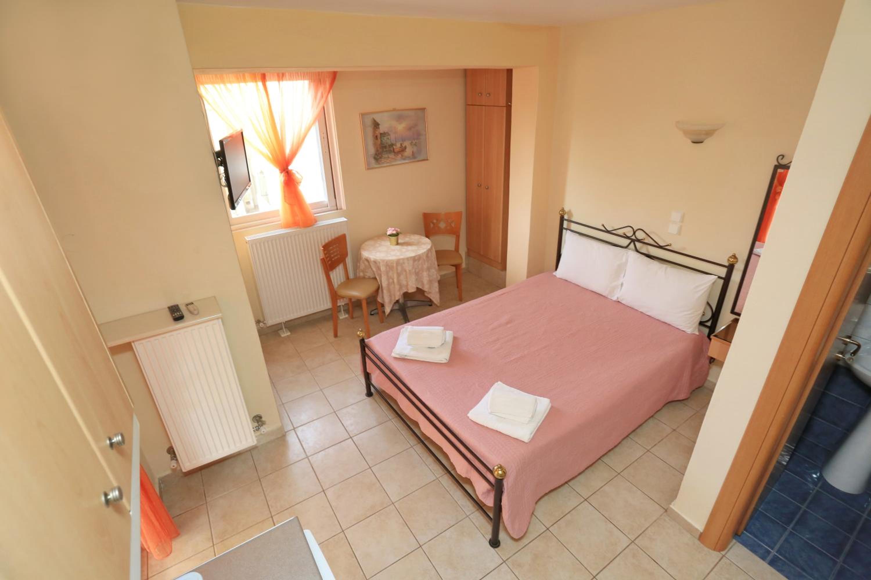Katerina Apartments