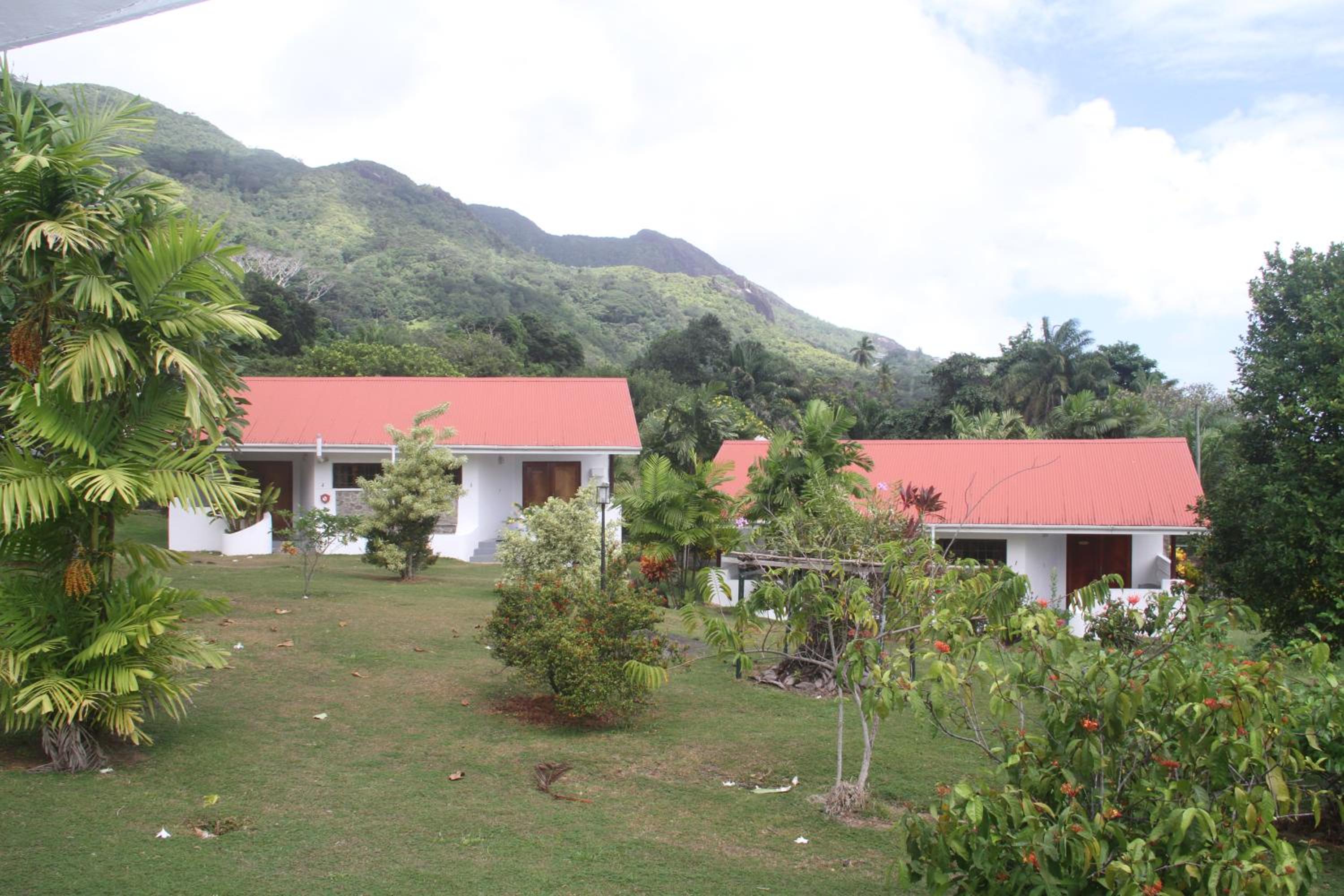 Daniella's Bungalows view 5