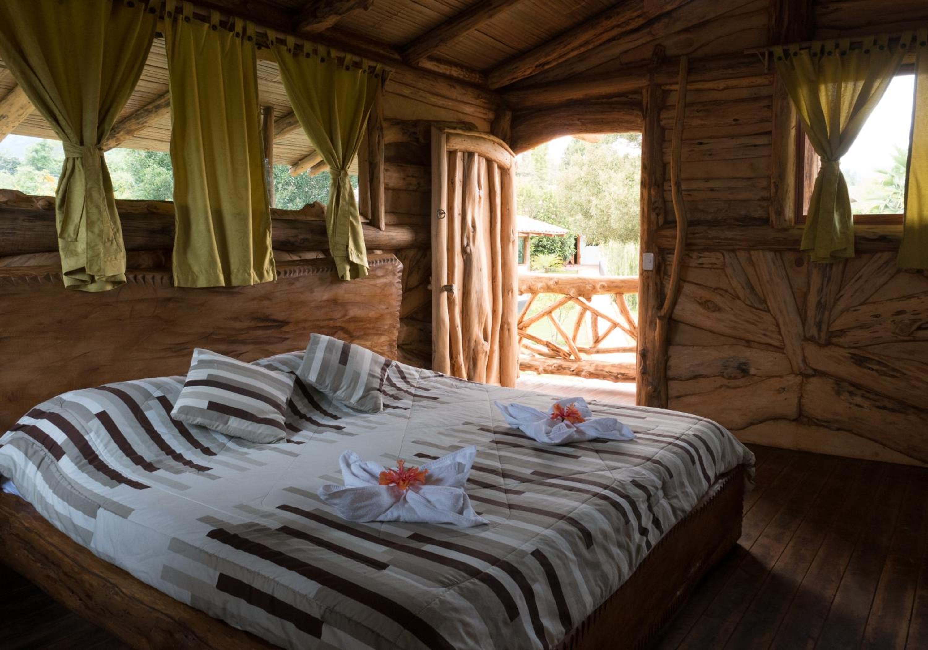Zaysant Ecolodge