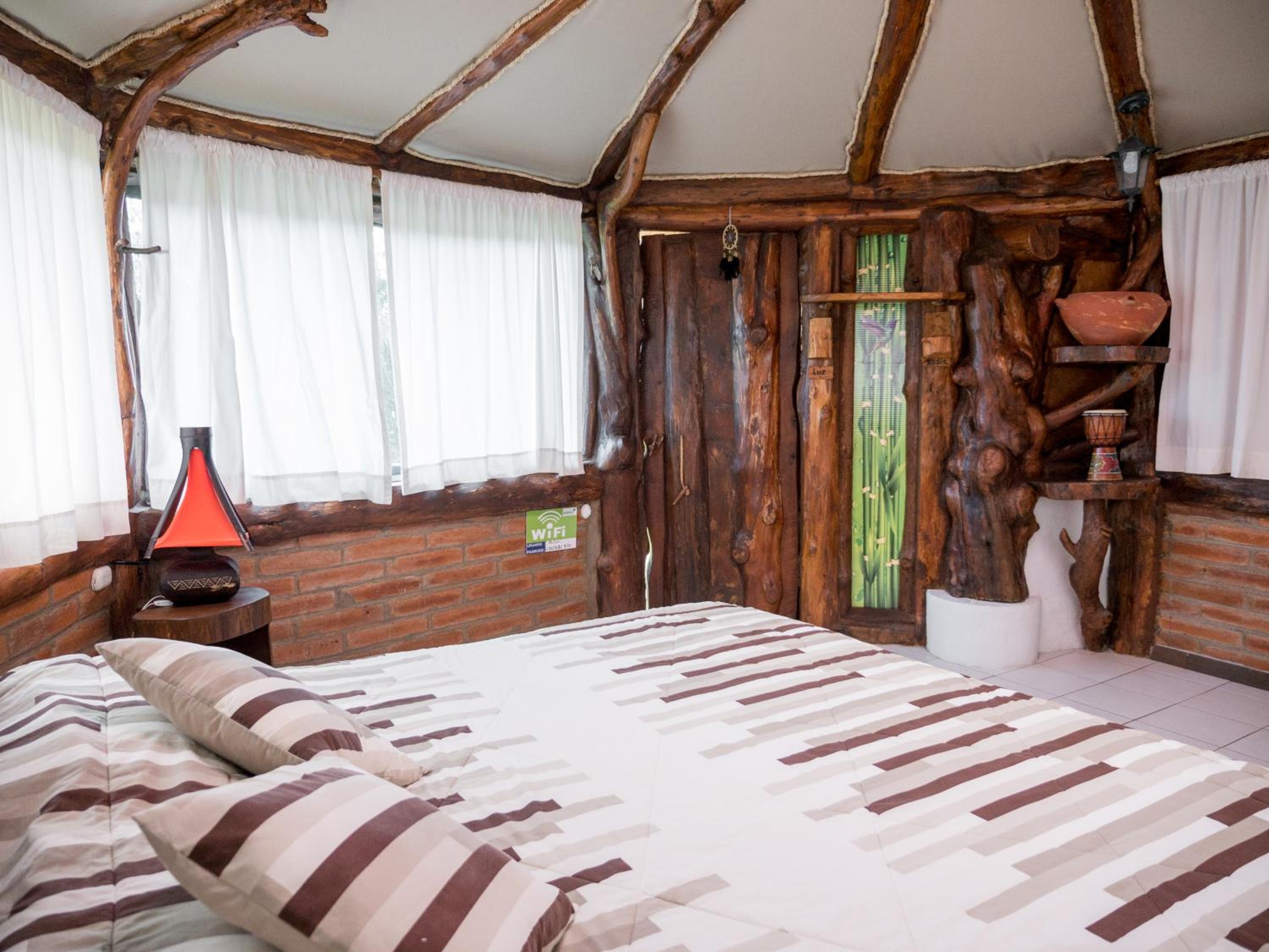 Zaysant Ecolodge