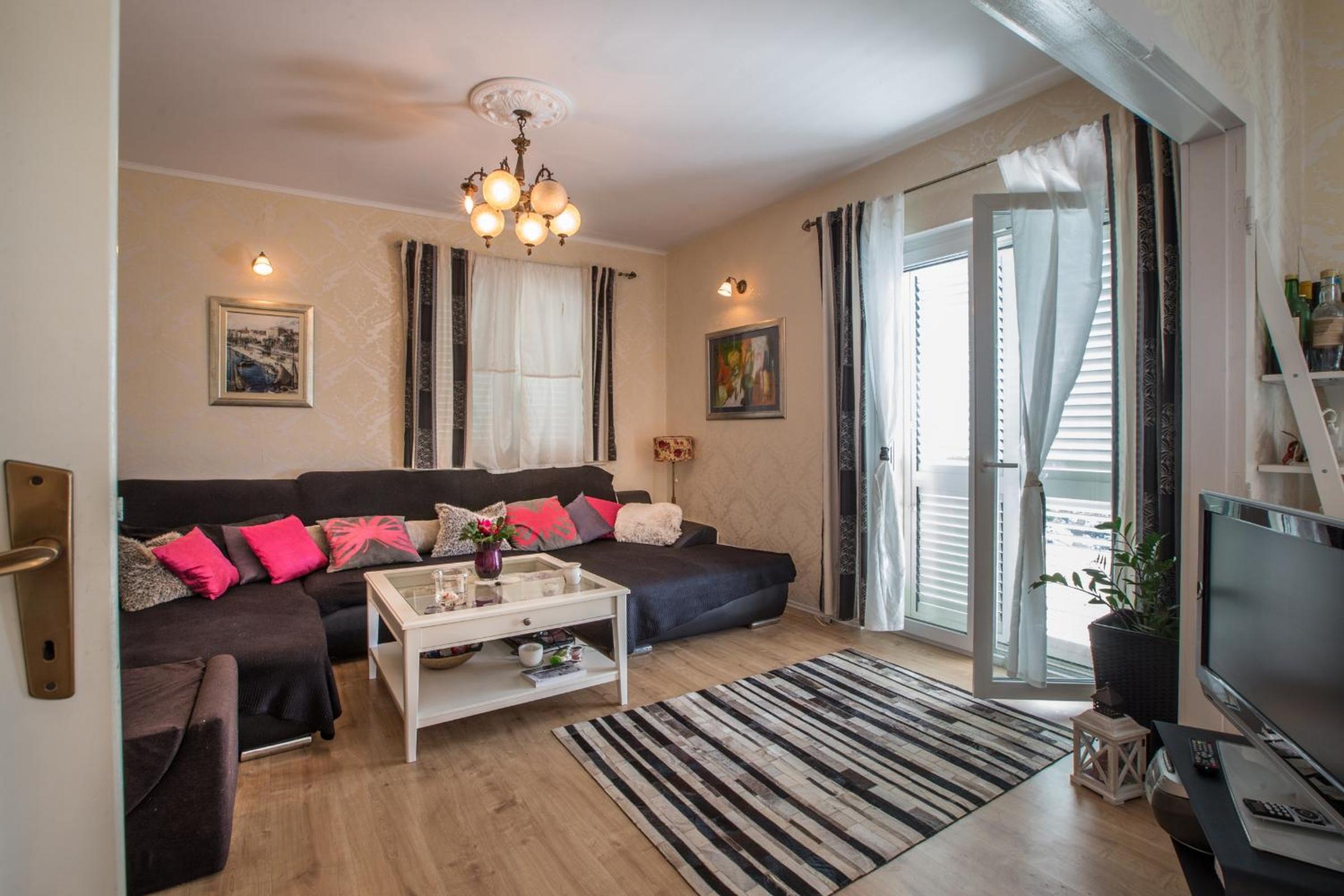 Apartment Valerija view 3