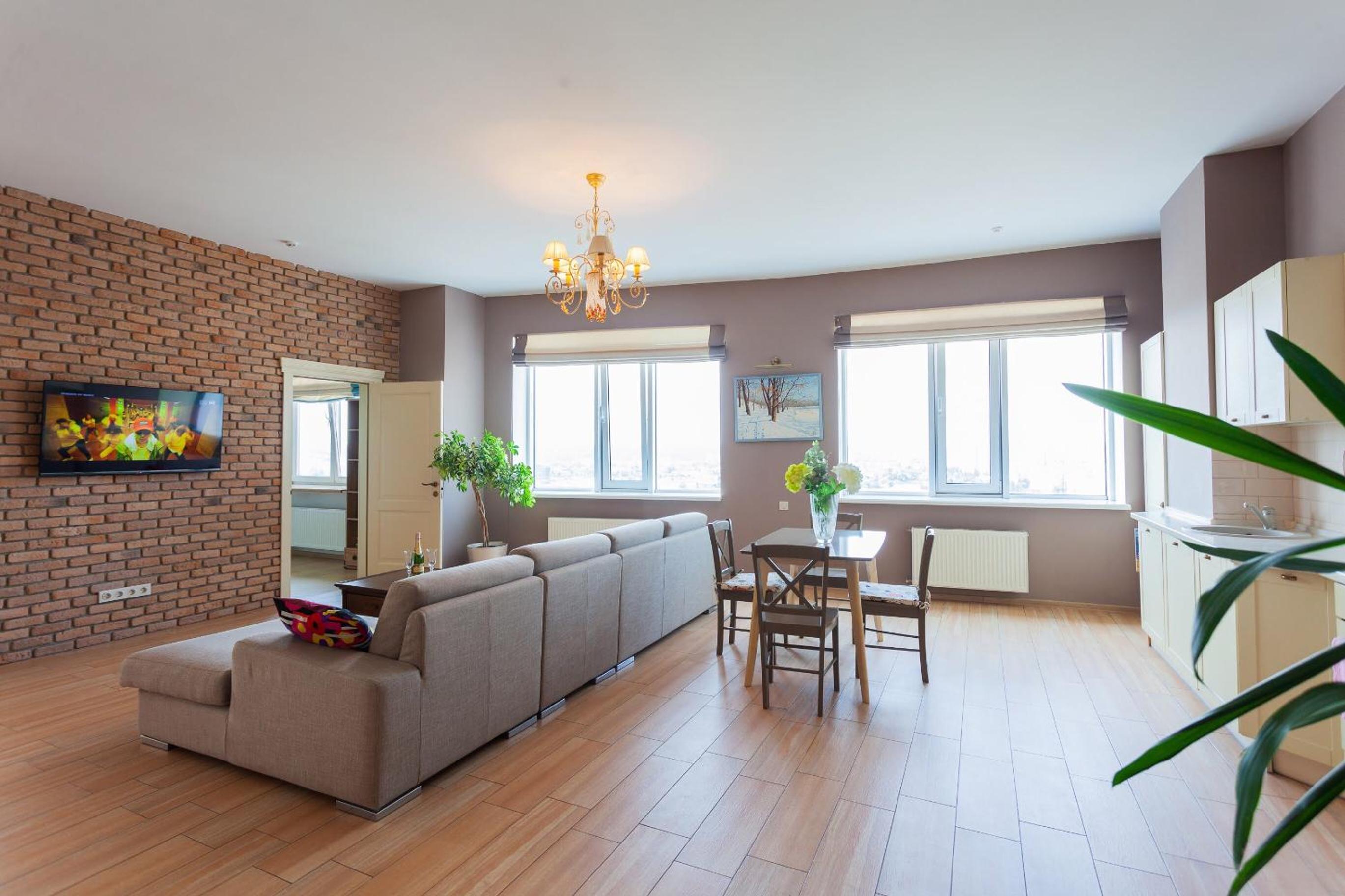 Nikira apartment 52 Оболонская набережная view 3