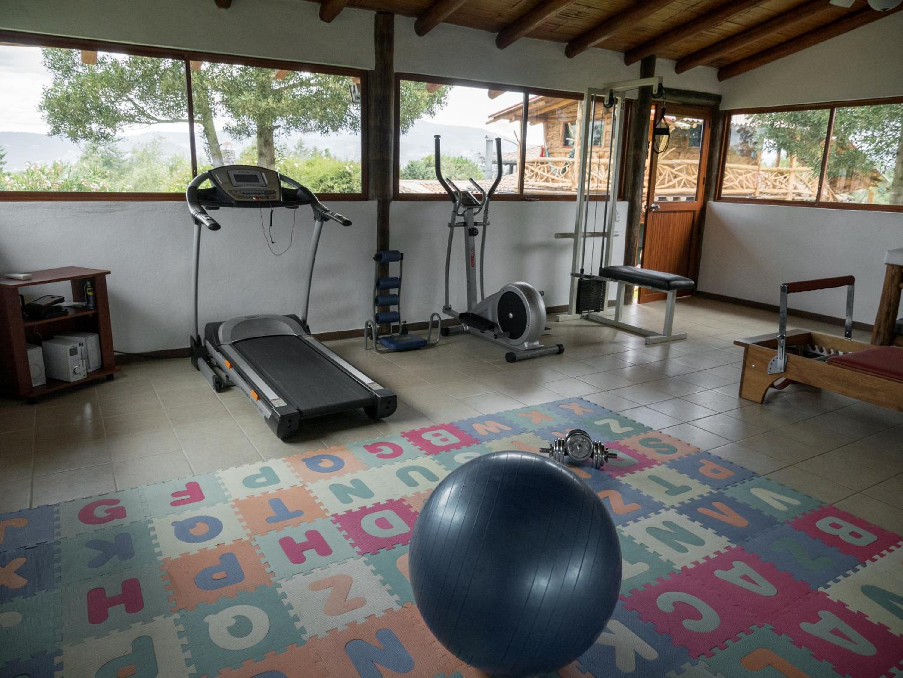 Zaysant Ecolodge