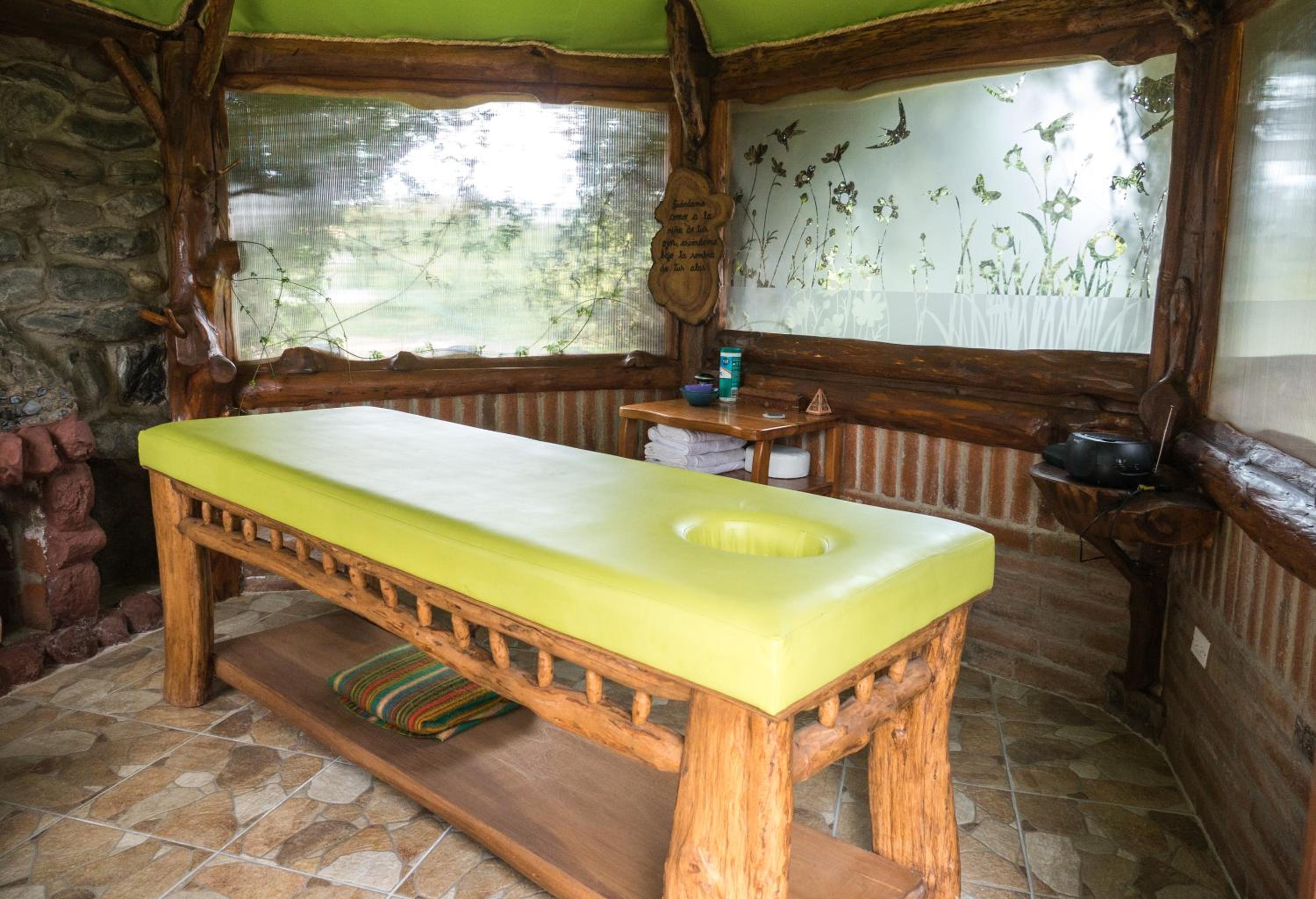 Zaysant Ecolodge