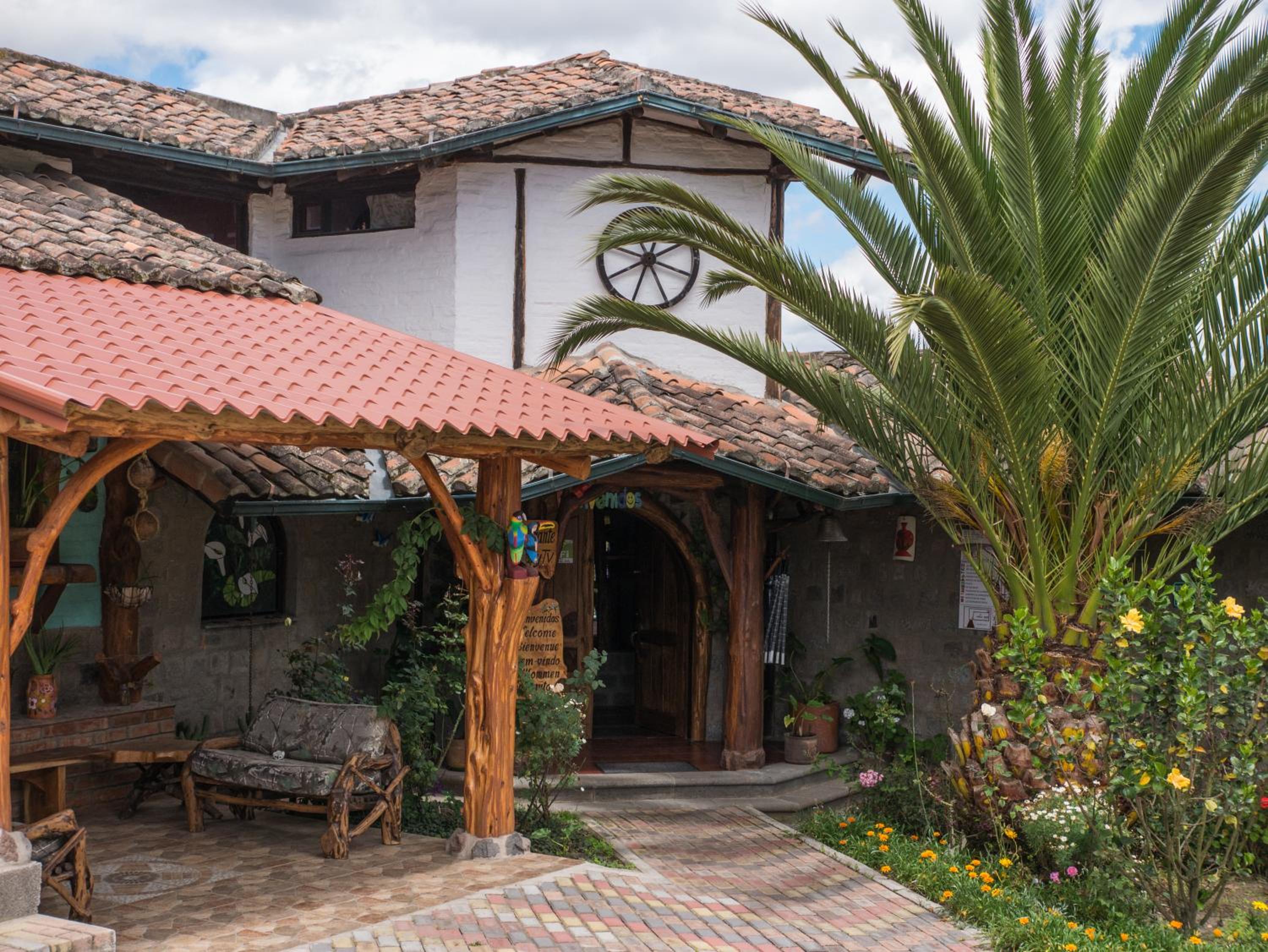 Zaysant Ecolodge