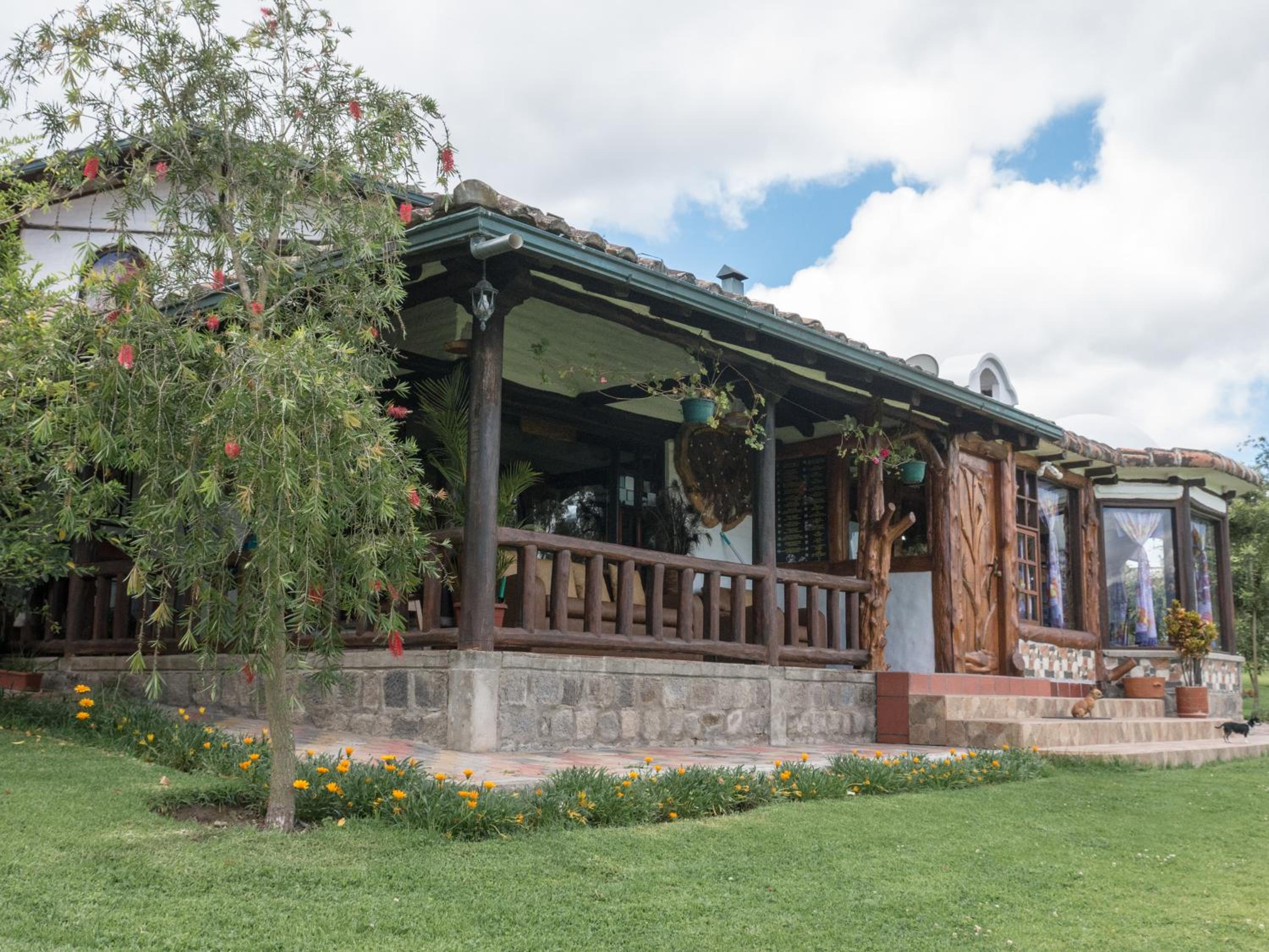 Zaysant Ecolodge