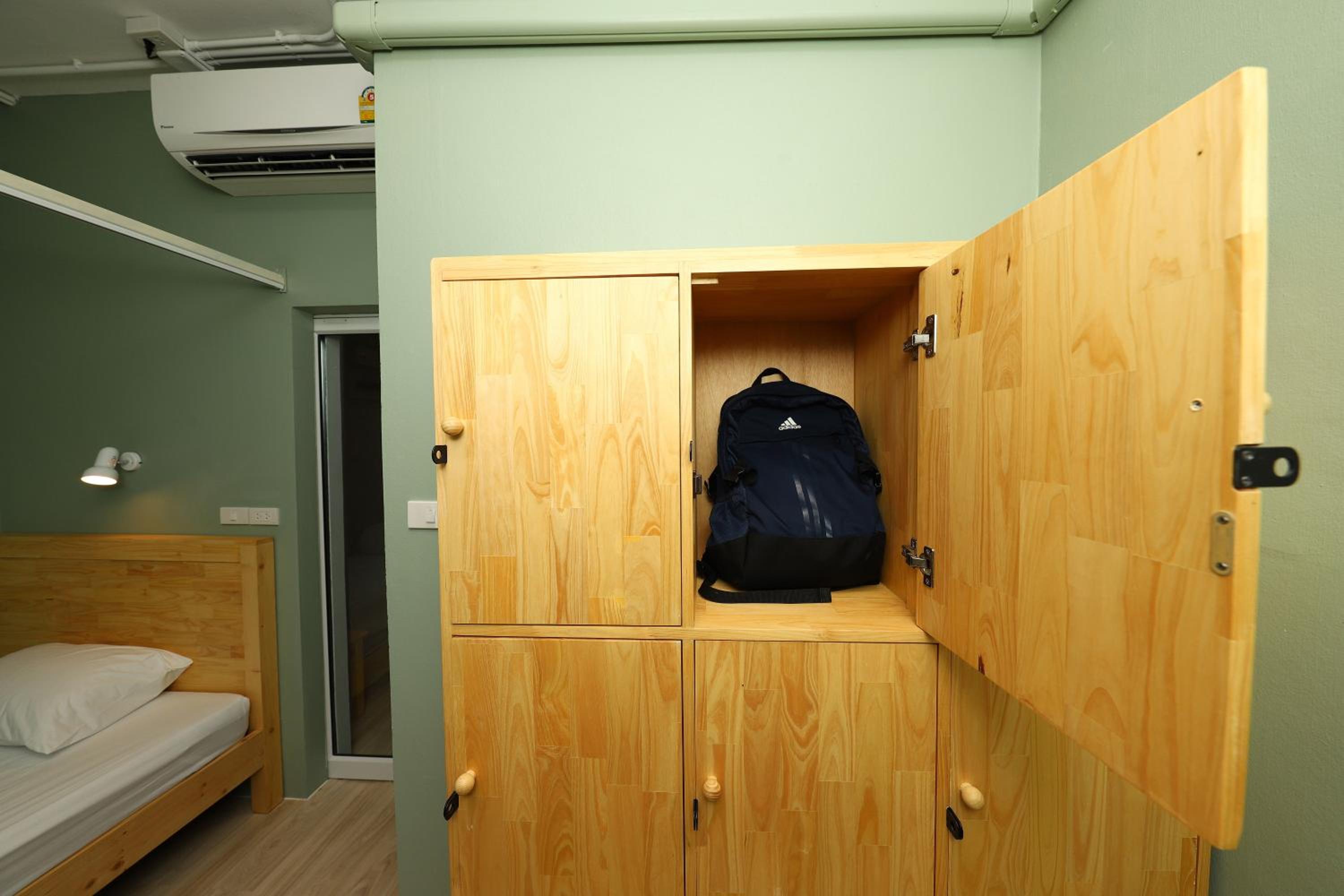 Ekanake hostel