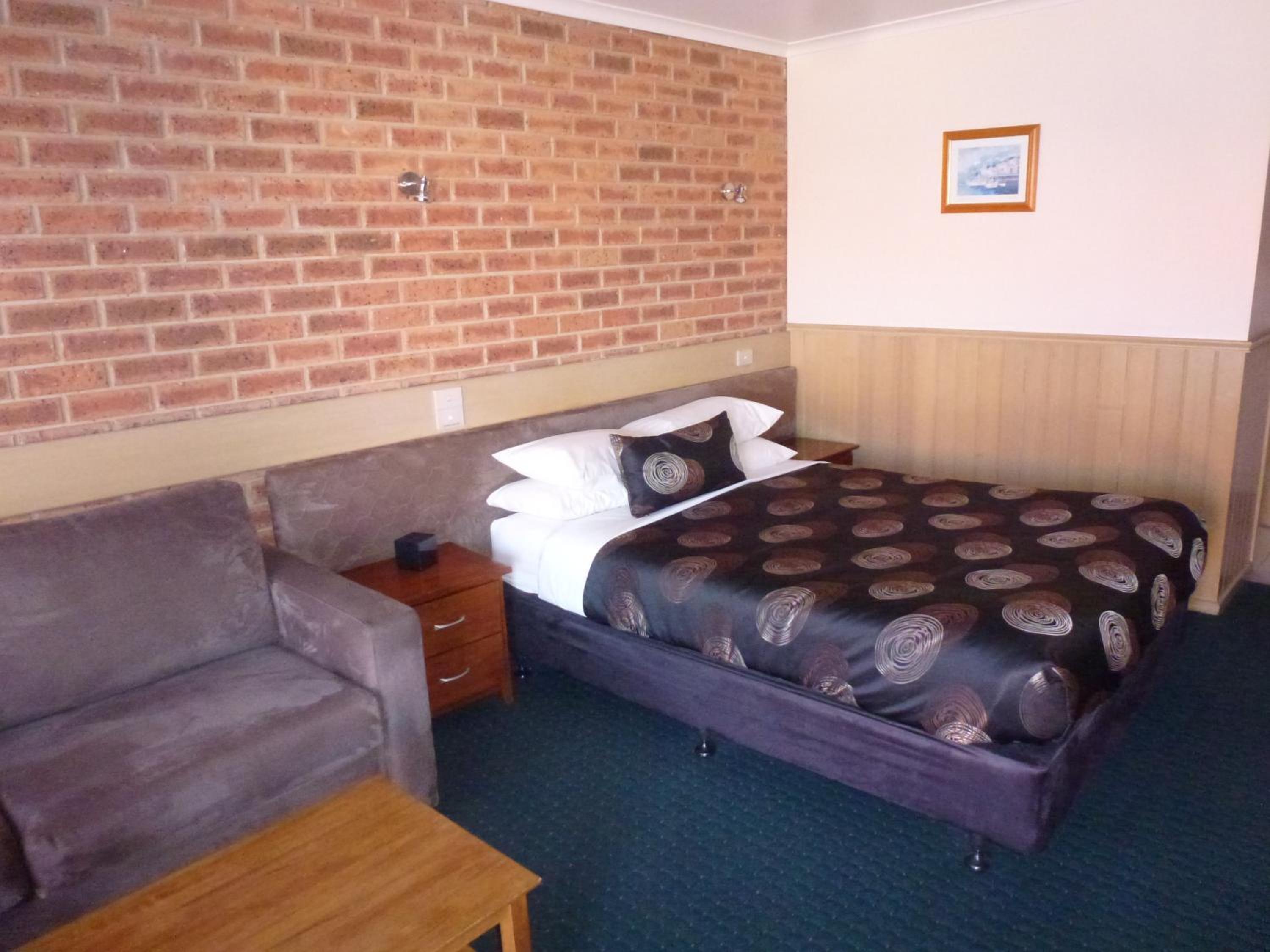 Colonial Motor Inn Bairnsdale Golden Chain Property