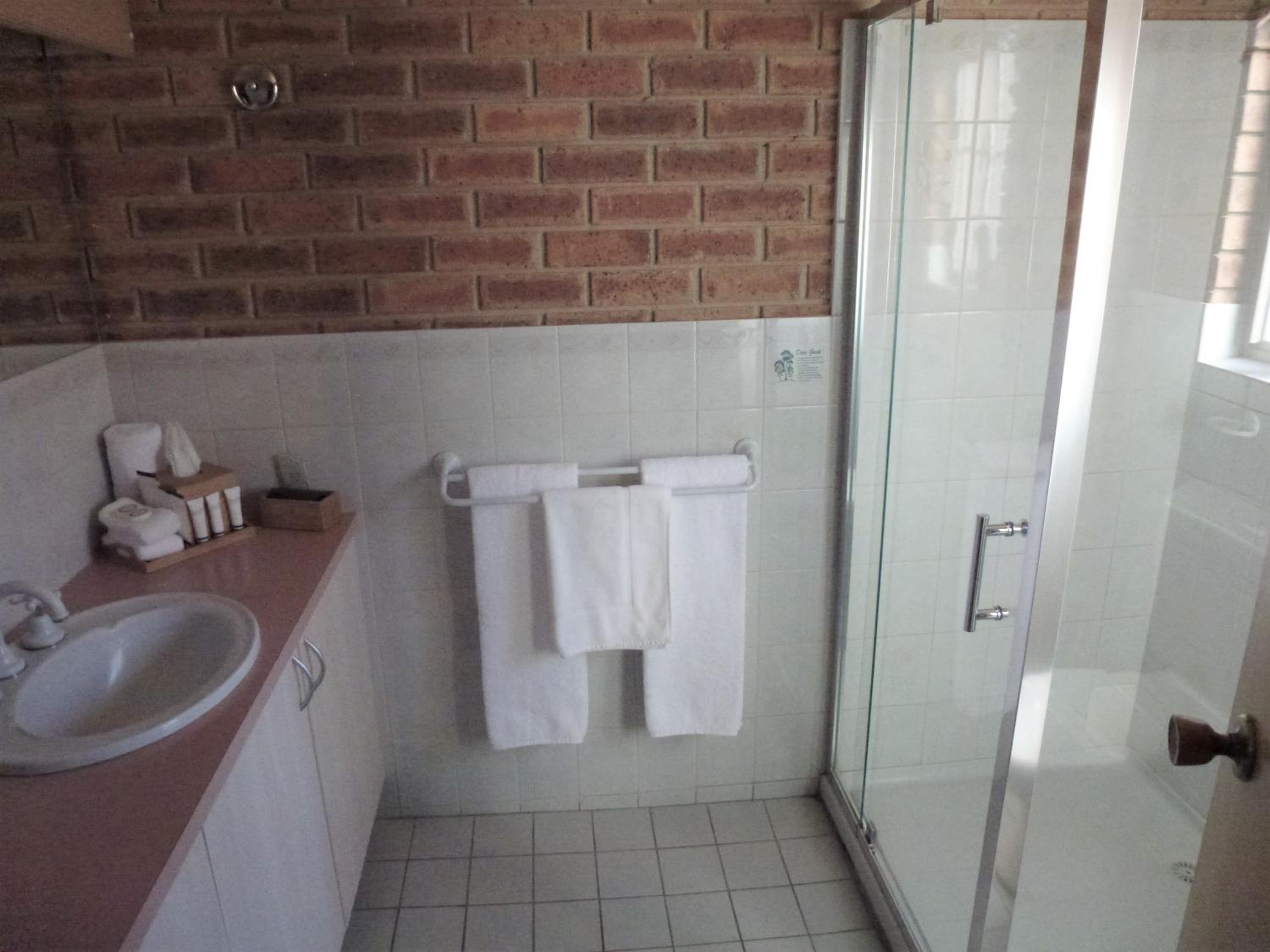 Colonial Motor Inn Bairnsdale Golden Chain Property
