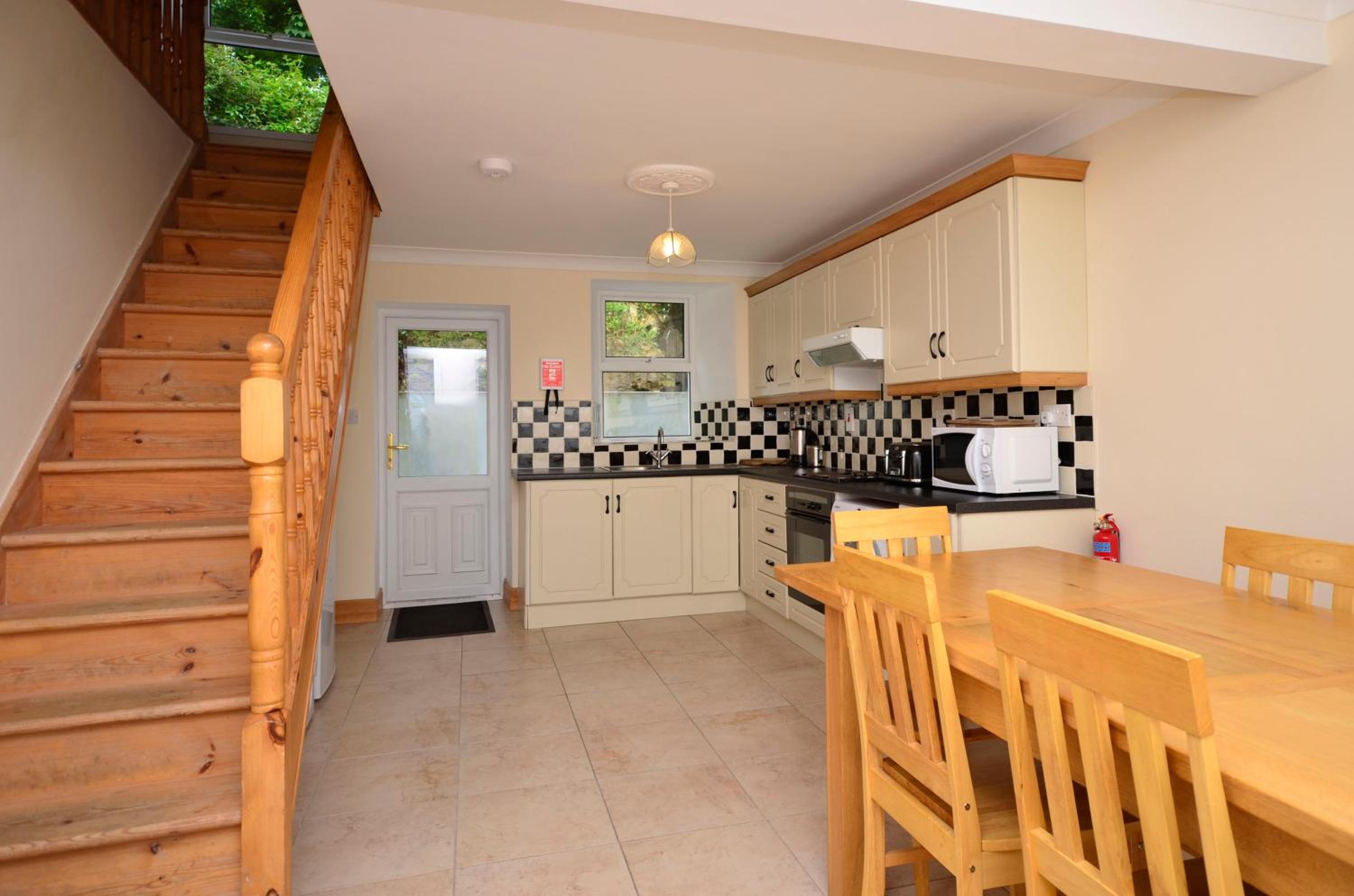 Cottage 236 Roundstone view 4