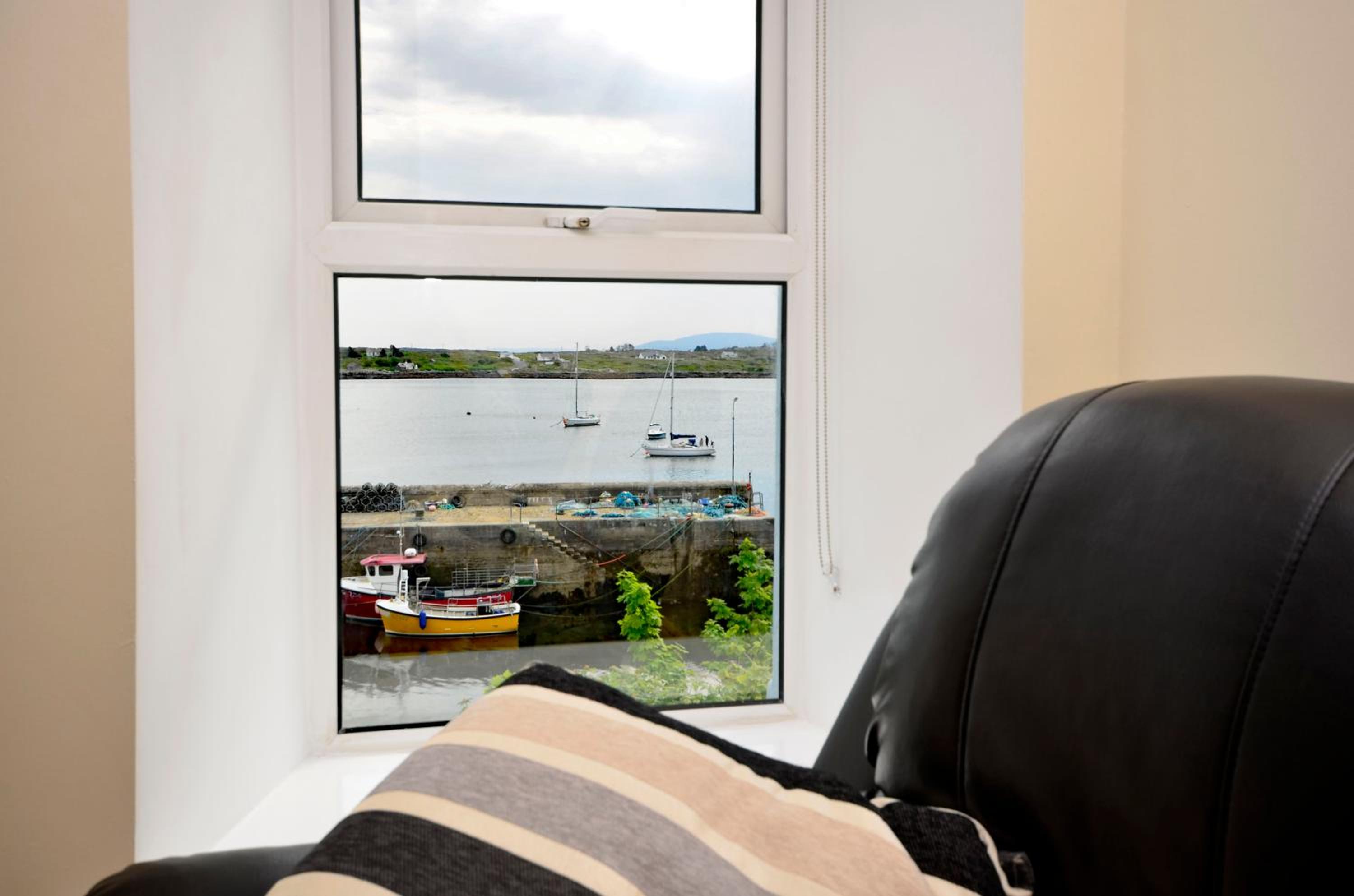 Cottage 236 Roundstone view 3
