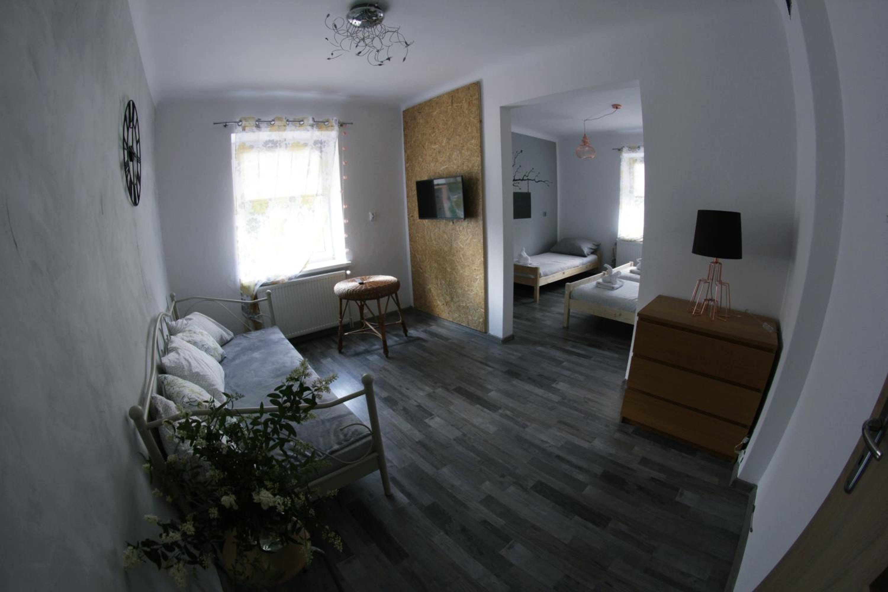 Photo 38