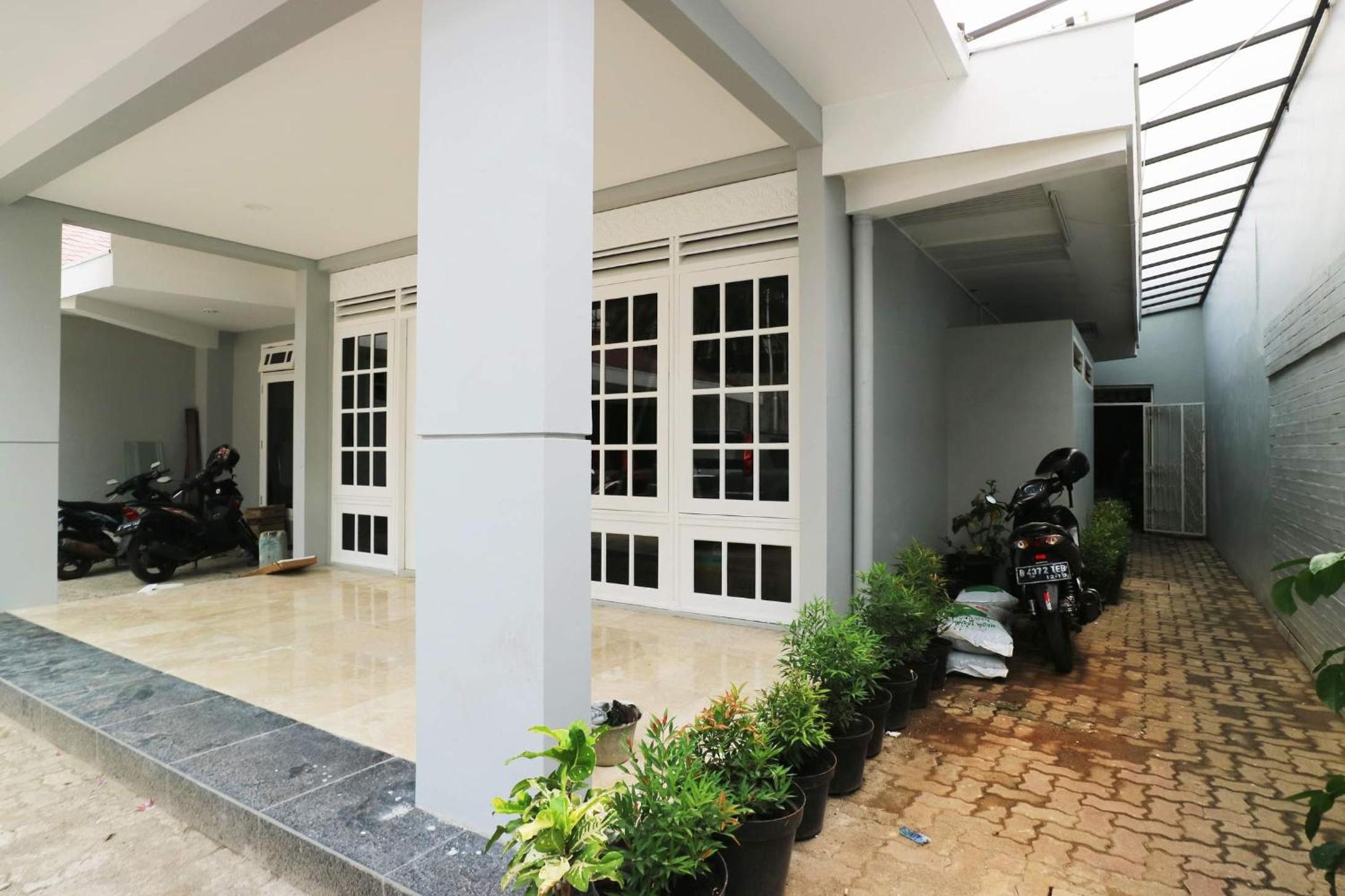 Mk House Tendean
