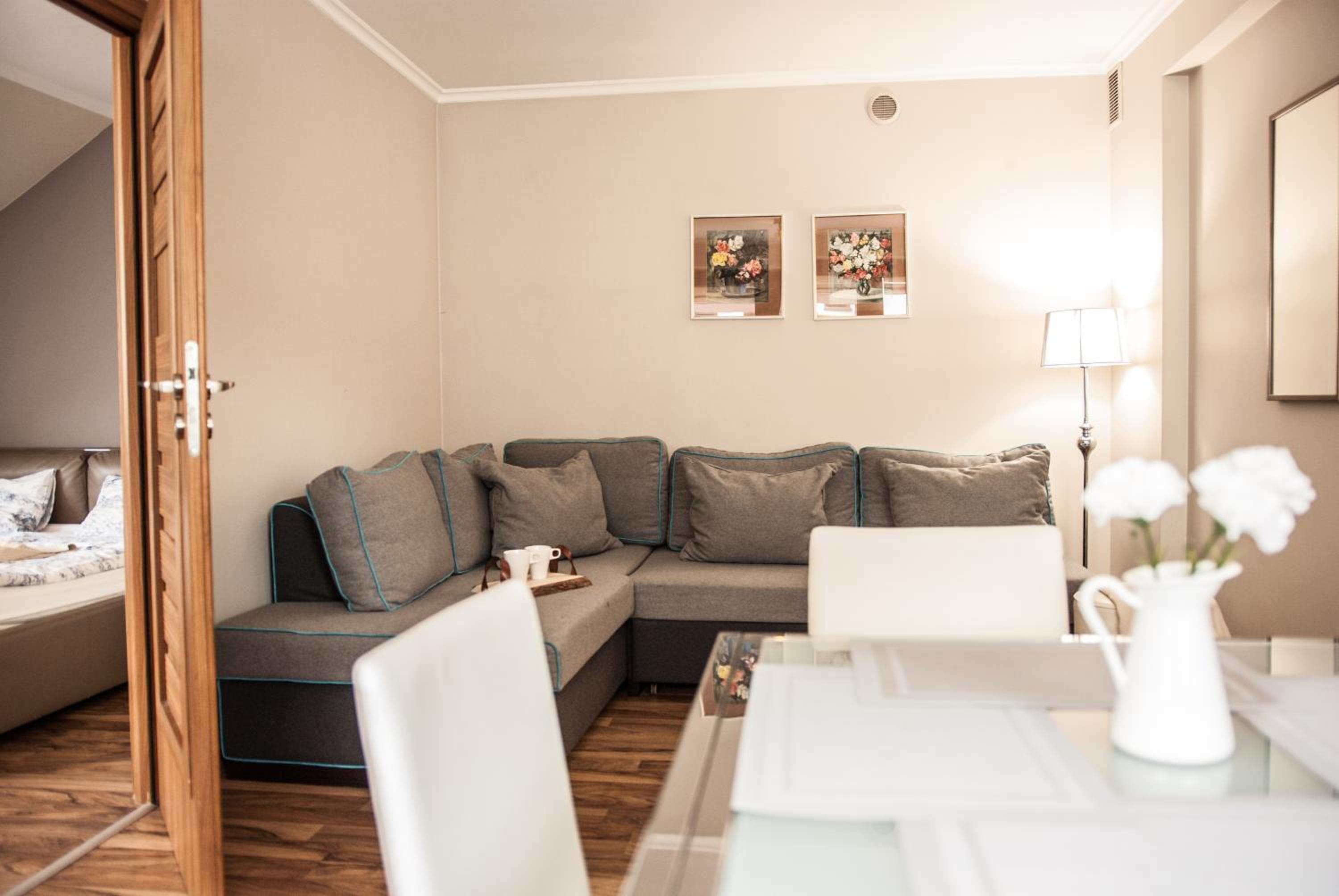 Gimnazjalna 5 - Apartamenty i pokoje w Centrum Zakopanego view 4