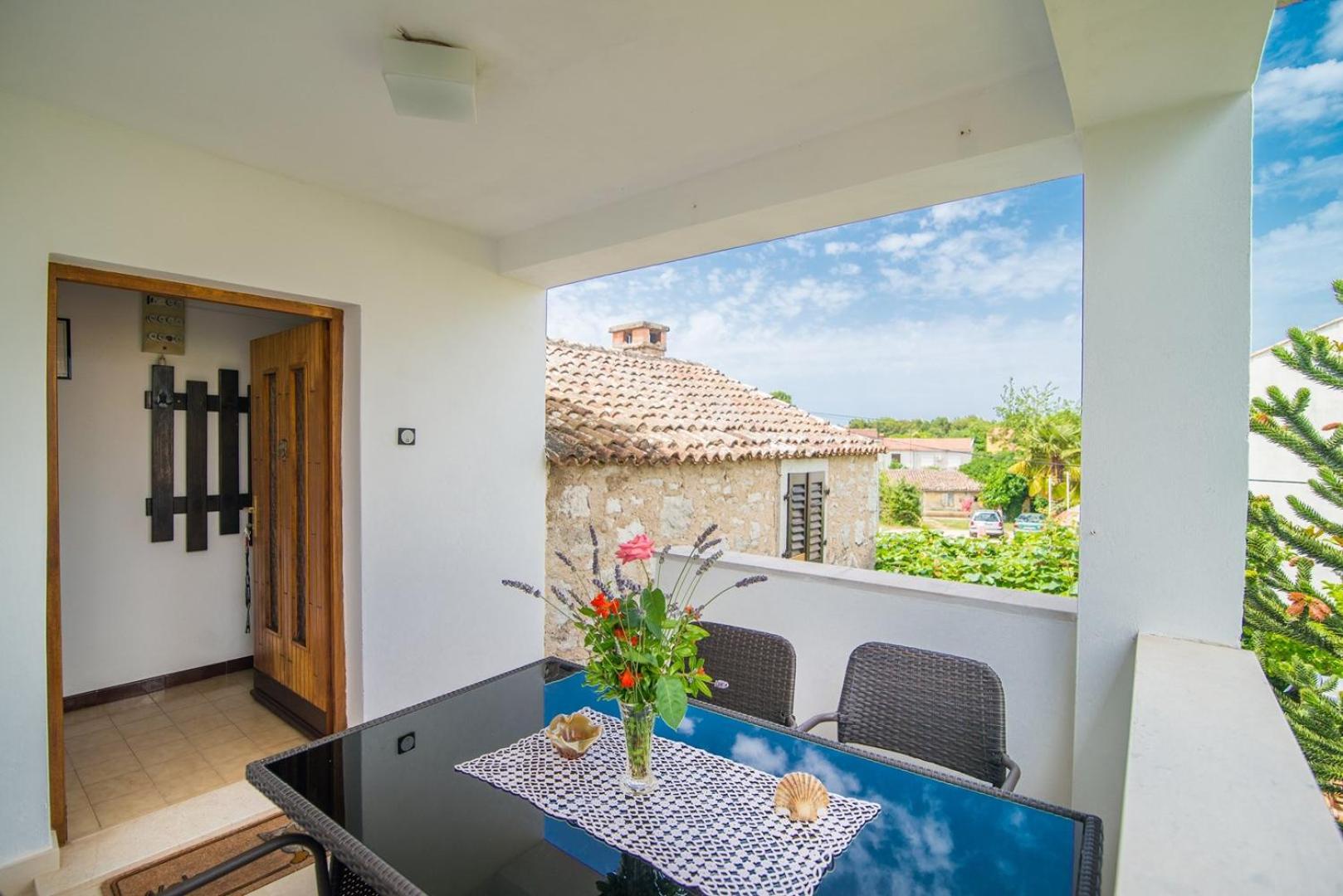 Apartment Ana Coki