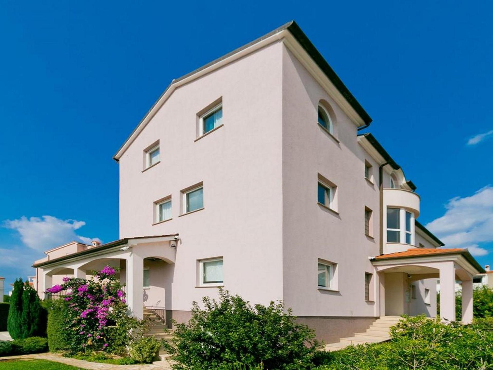 Villa Carmen view 3