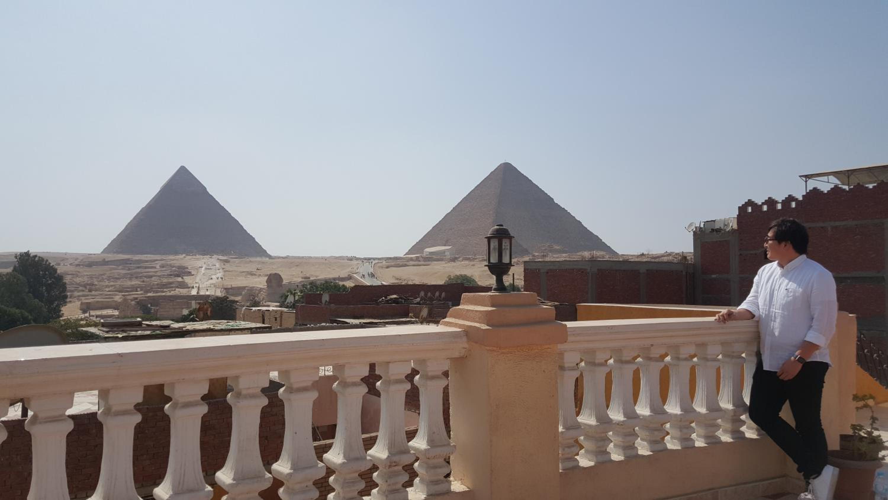 Royal Pyramids Inn
