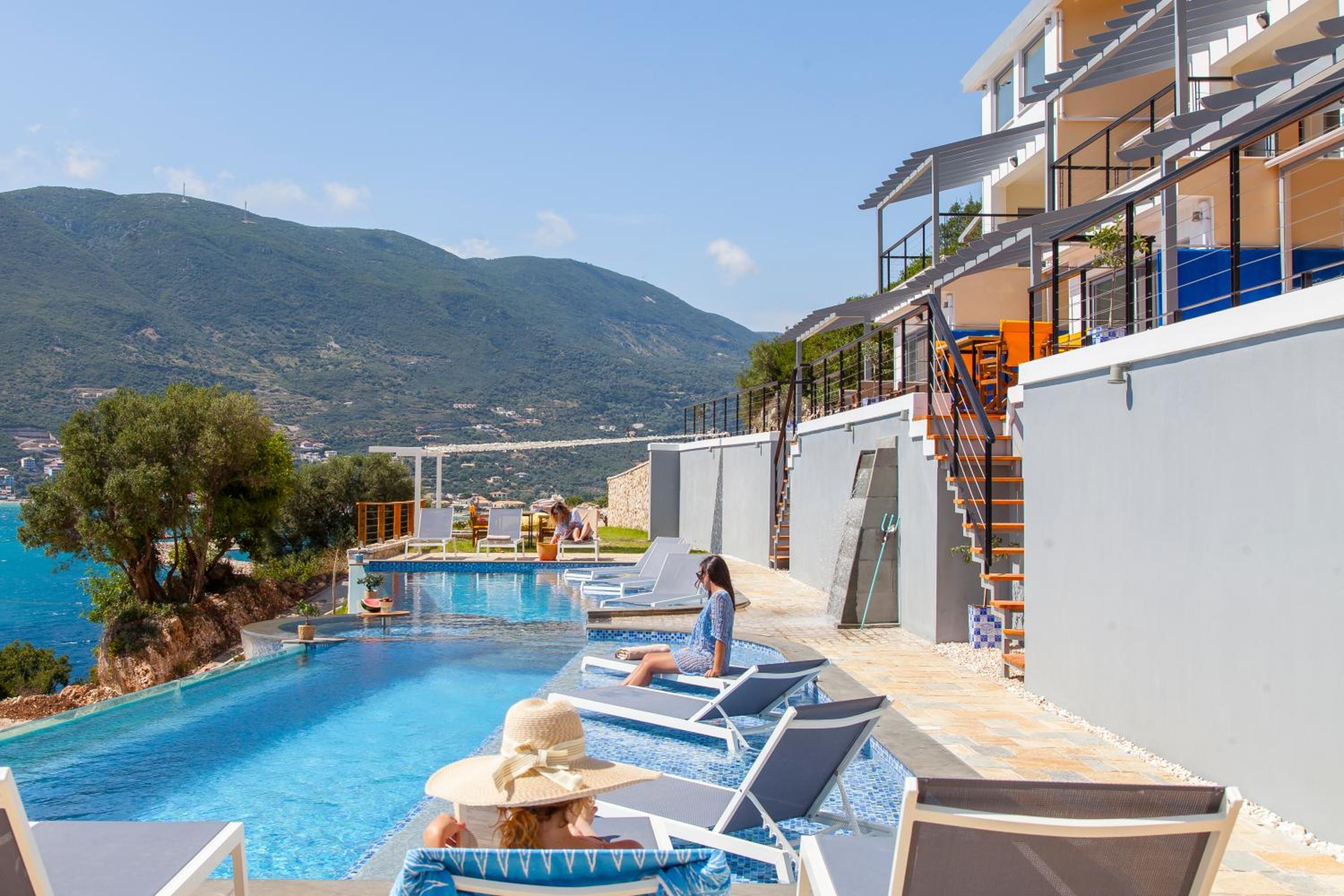 Sappho Boutique Suites — photo 4