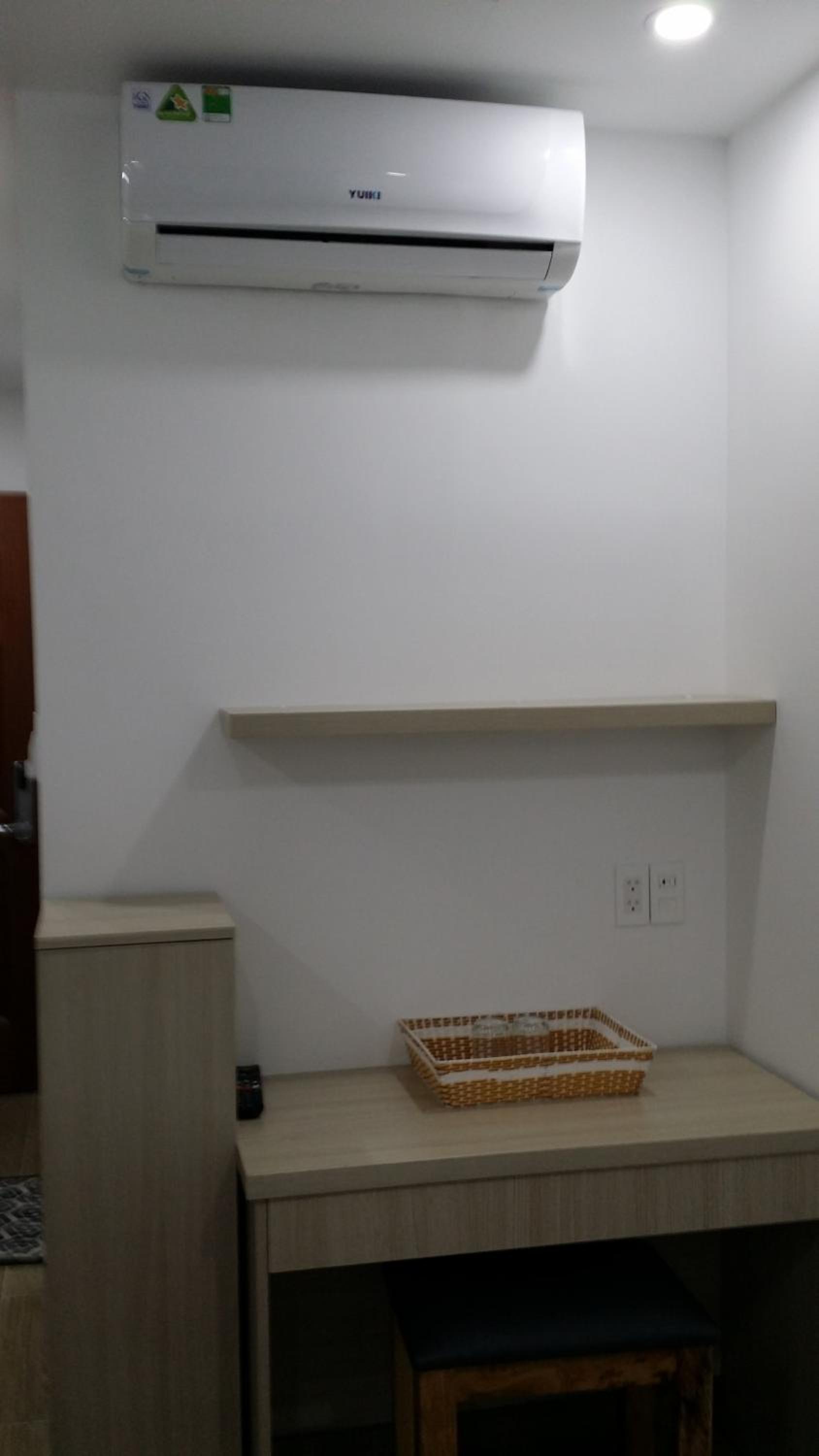 Lee's Apartment