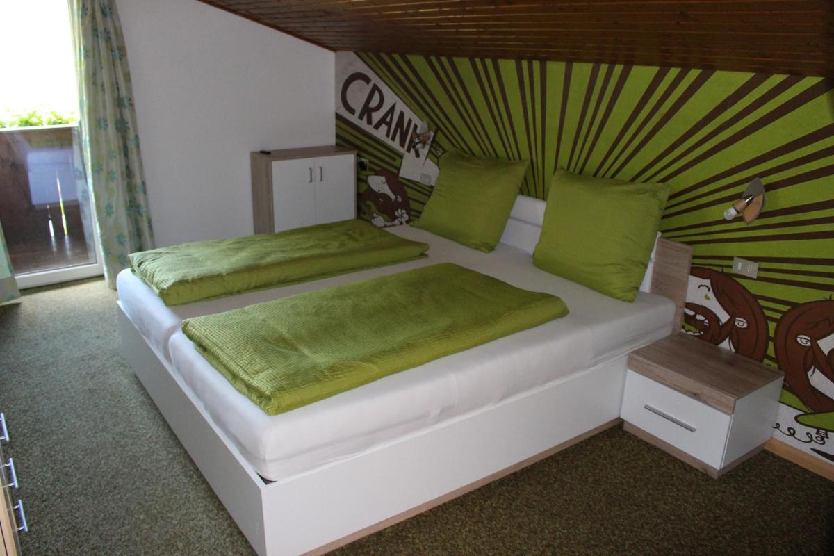 Photo 41