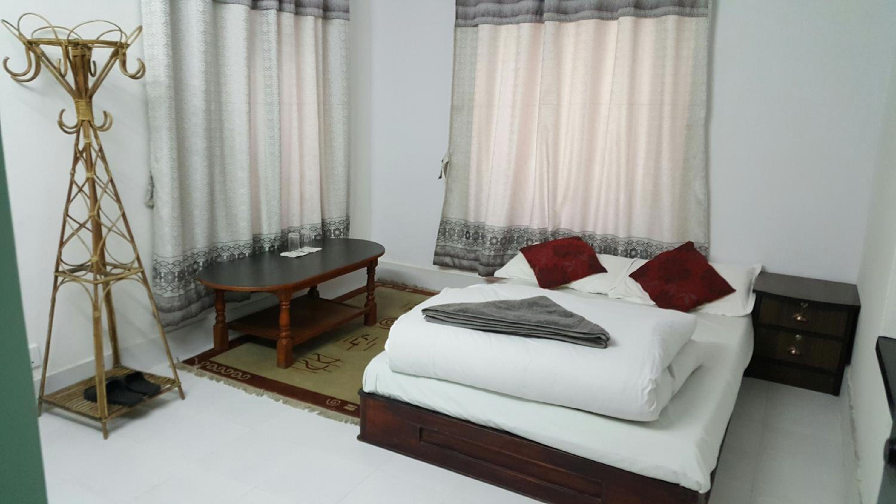 BnB Royal Tourist House Near Tourist Bus Station in Thamel