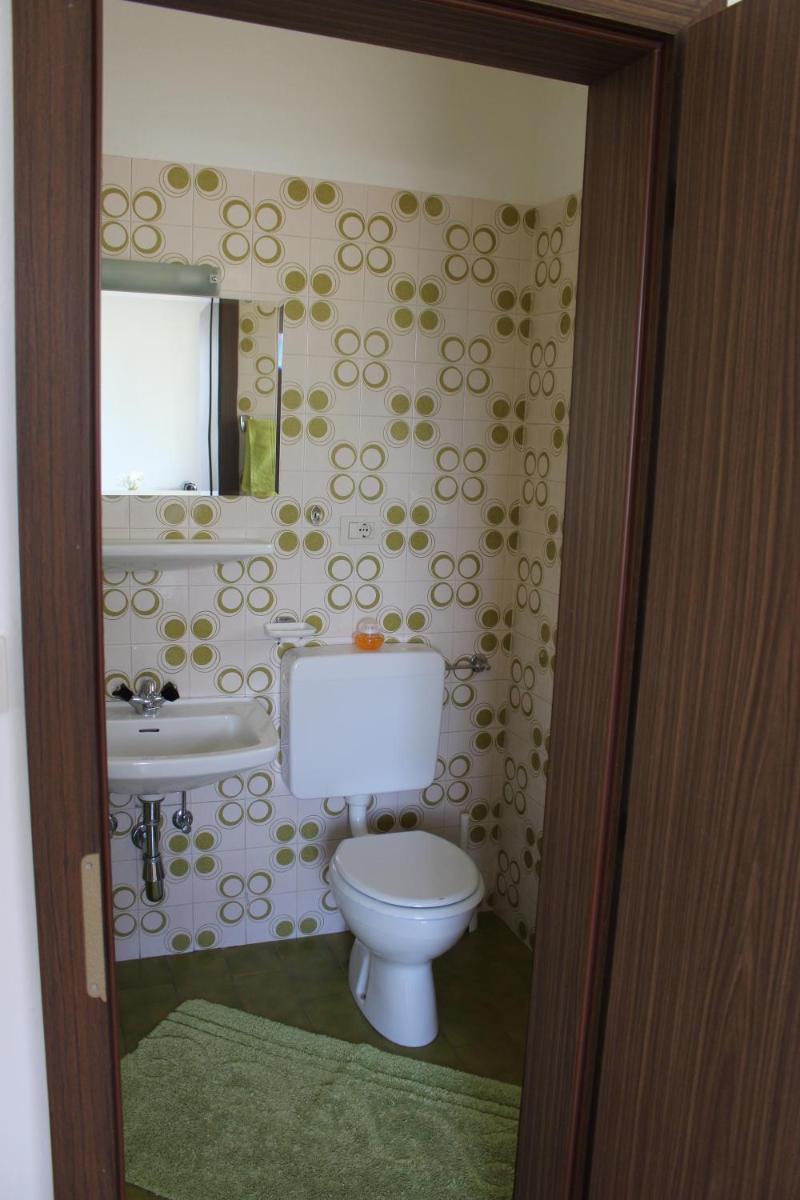 Photo 31