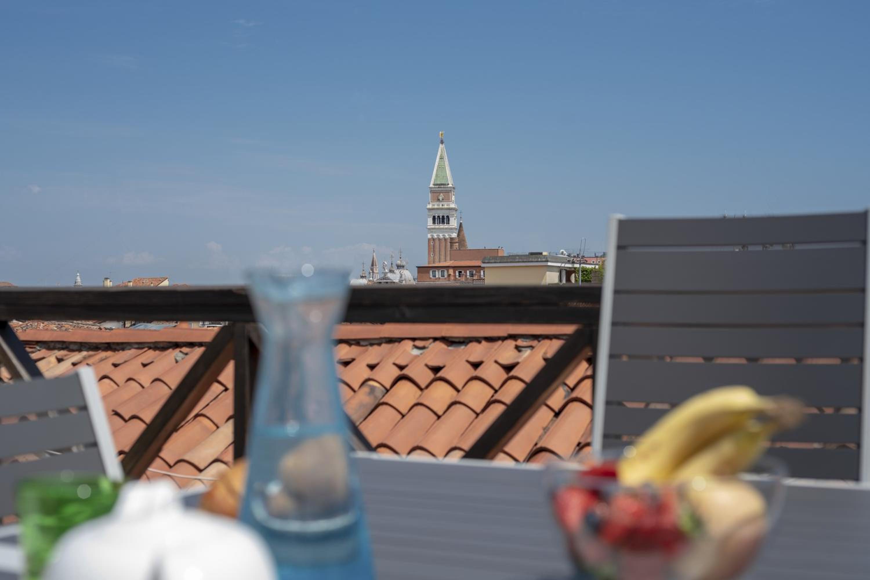 Poli Grappa Suite
