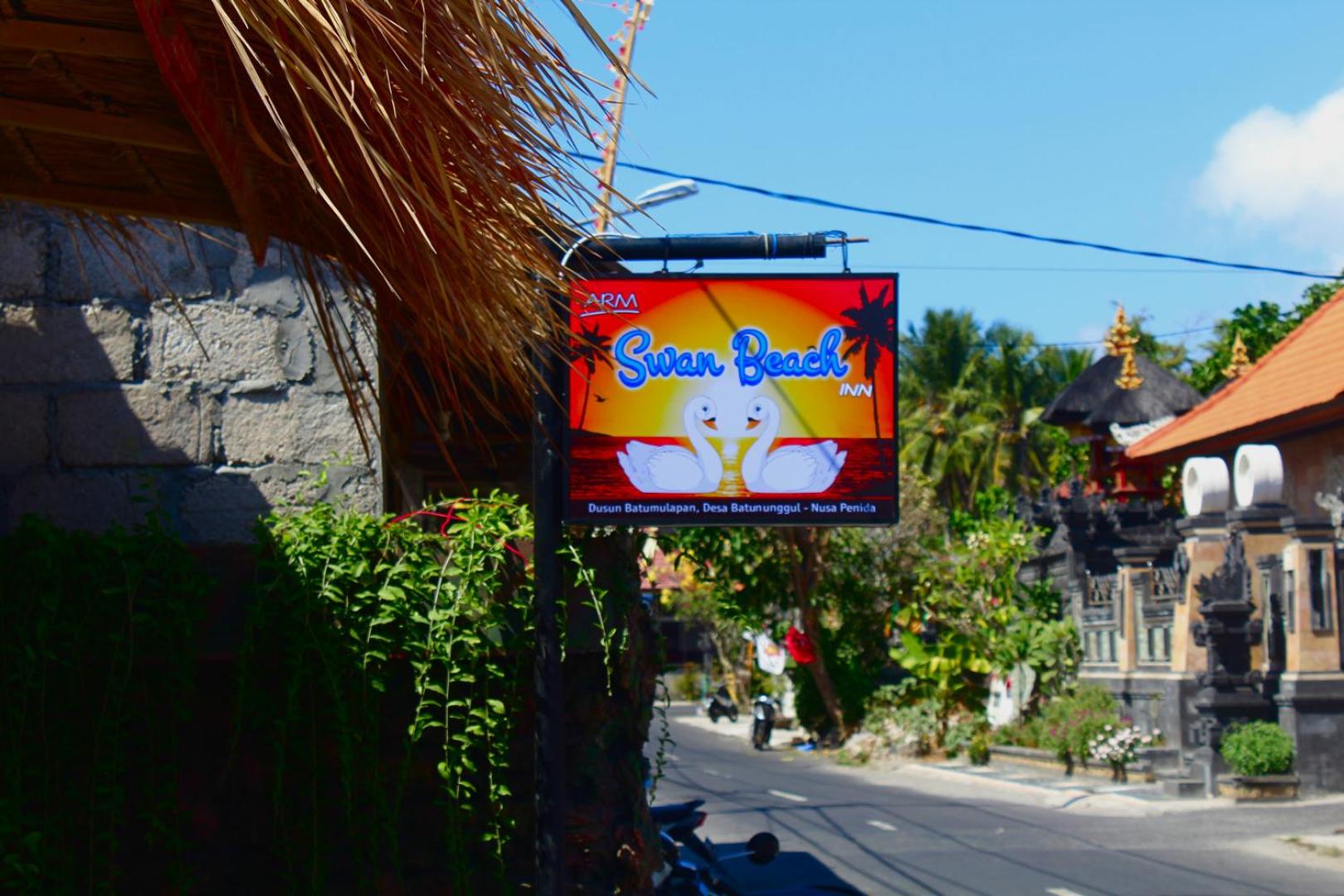 Swan Beach Inn