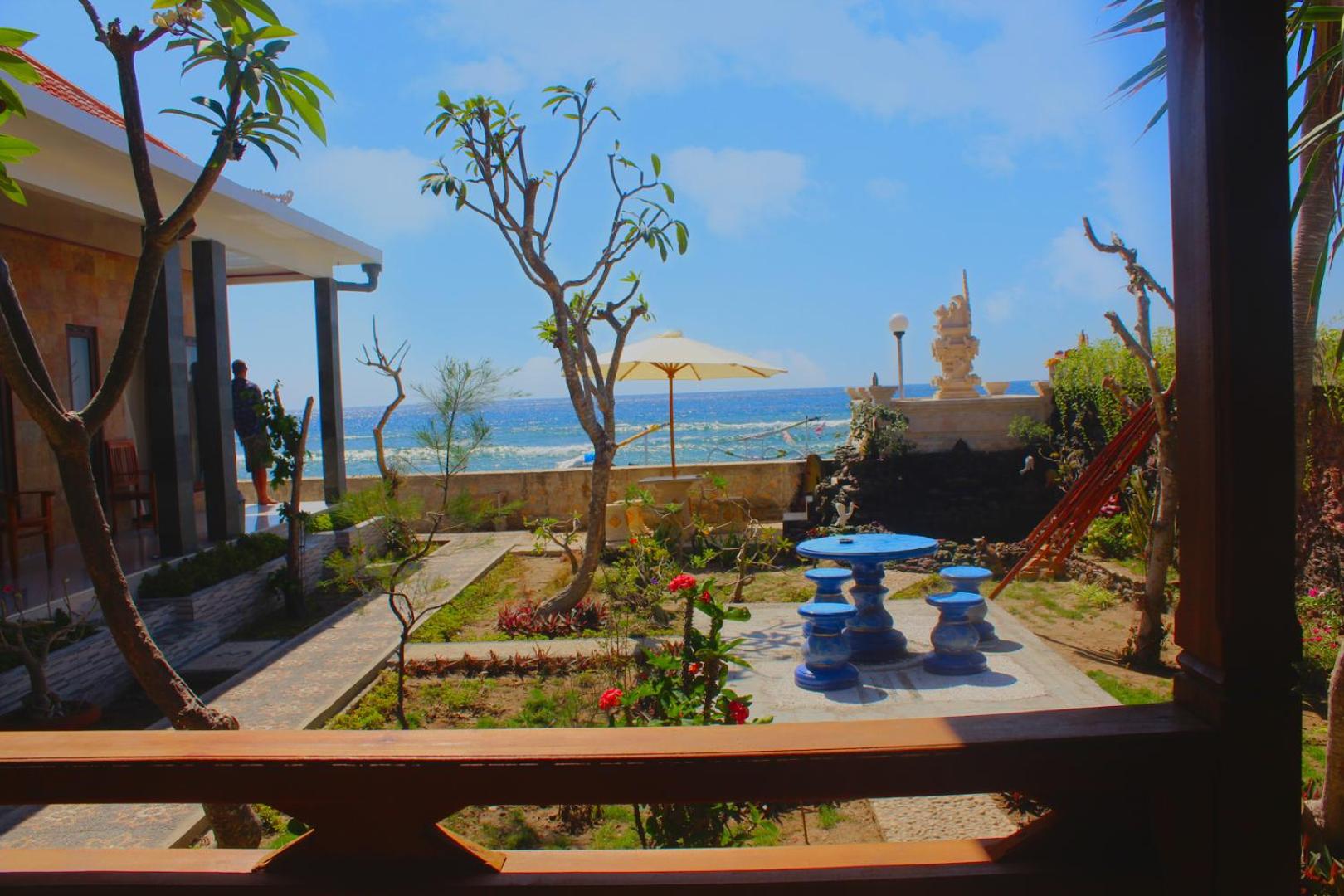 Swan Beach Inn