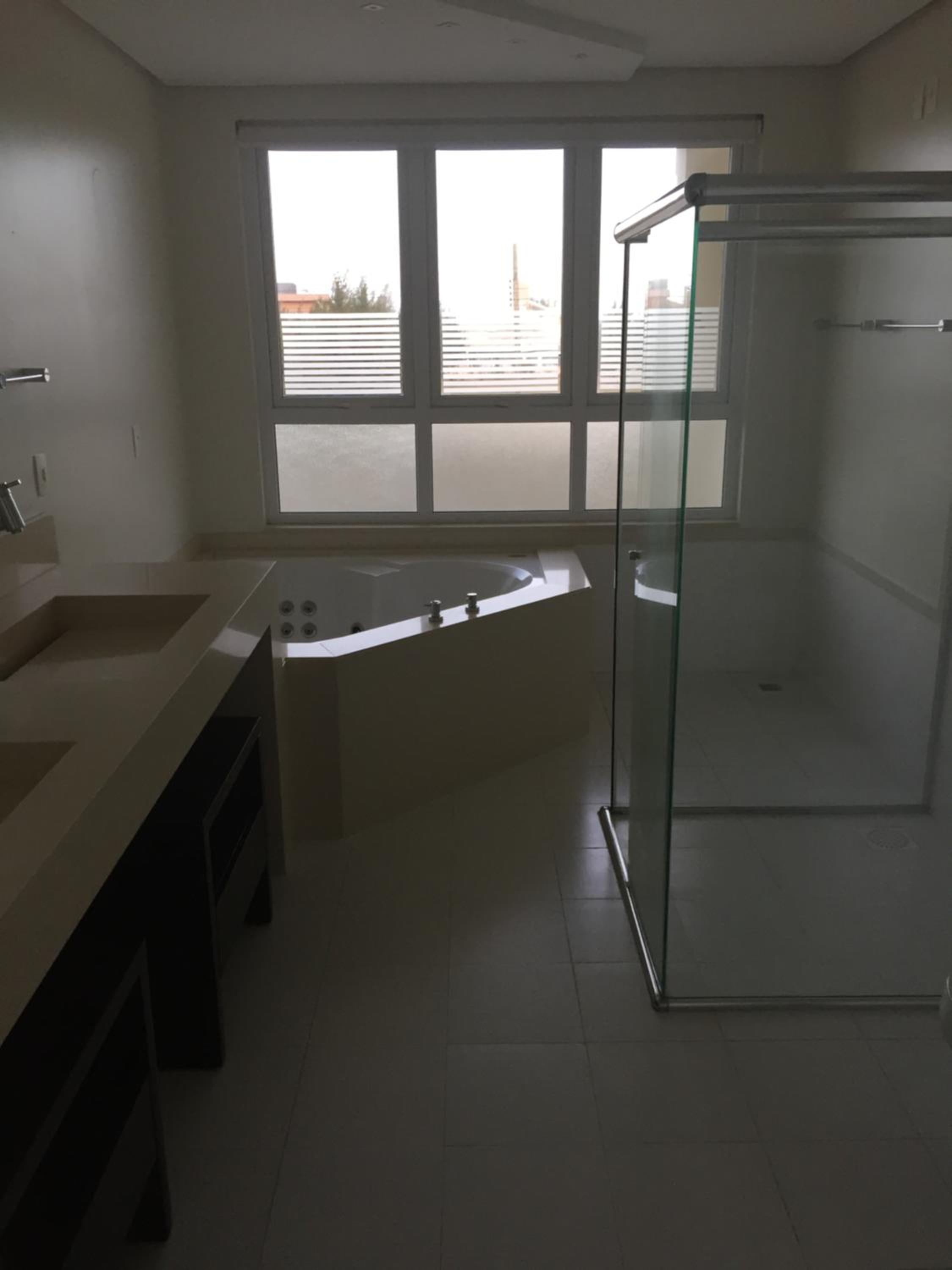 Casa 450m2 Laguna Internacional