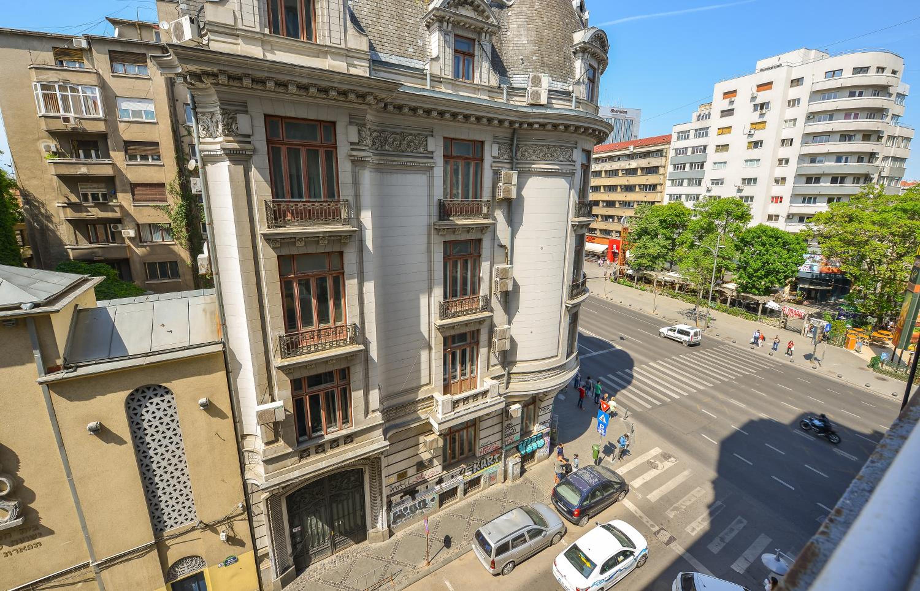 Adam and Eve Luxury Apartments - Shabbat Friendly view 3