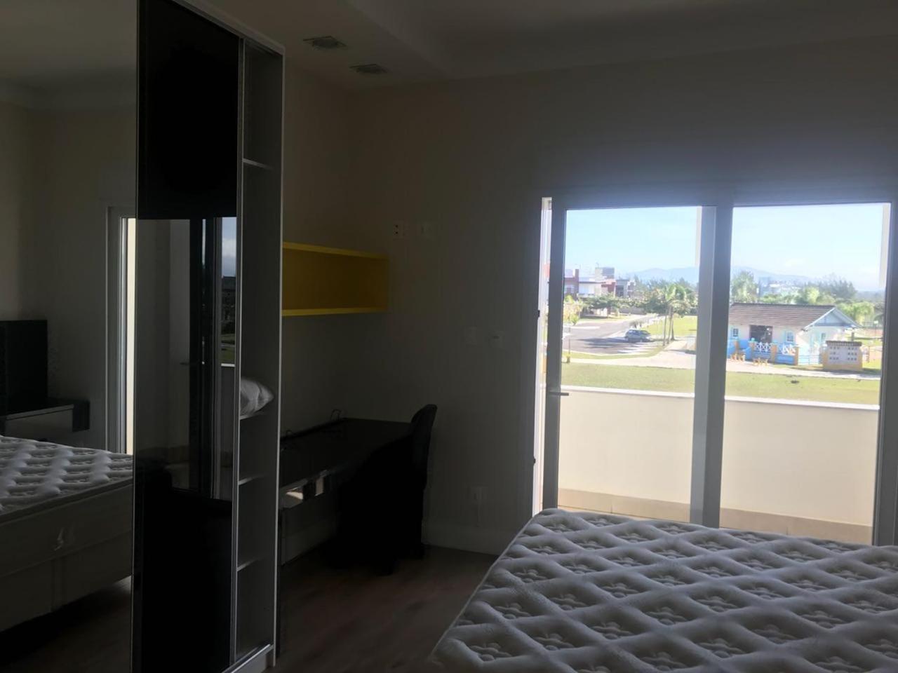 Casa 450m2 Laguna Internacional