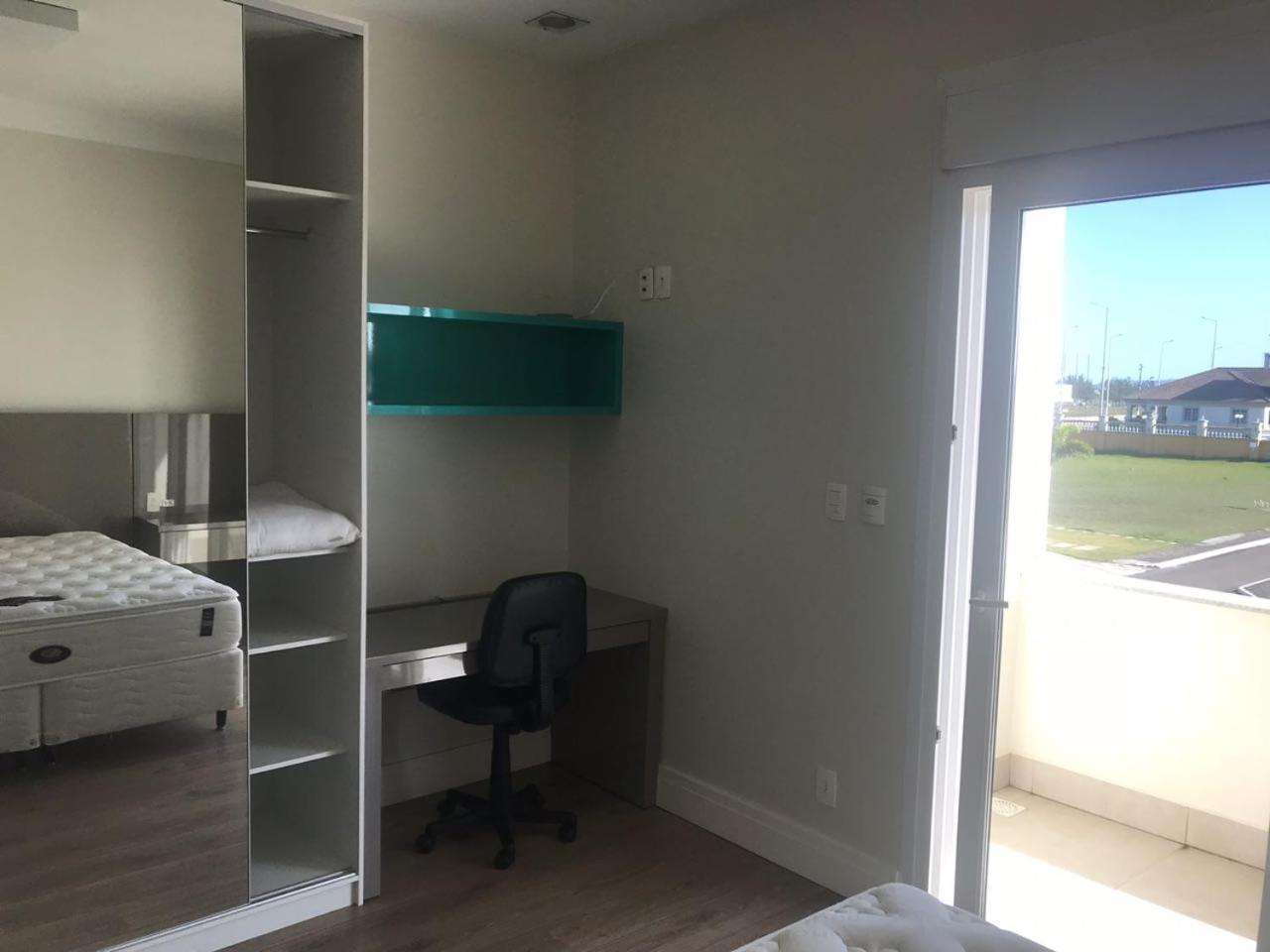 Casa 450m2 Laguna Internacional