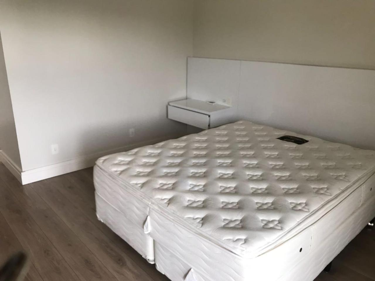 Casa 450m2 Laguna Internacional