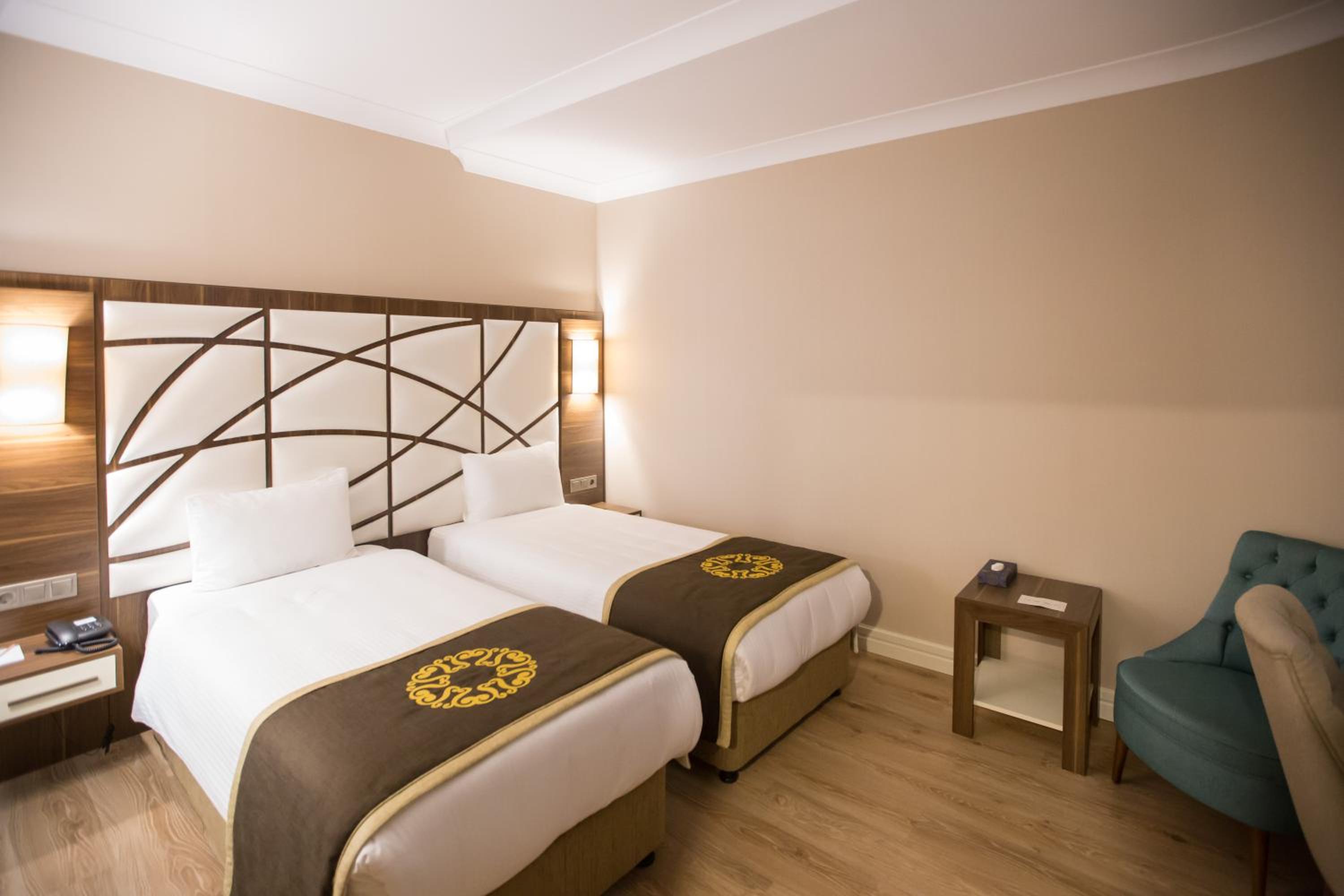 The Grand Mira Business Otel - Image 16