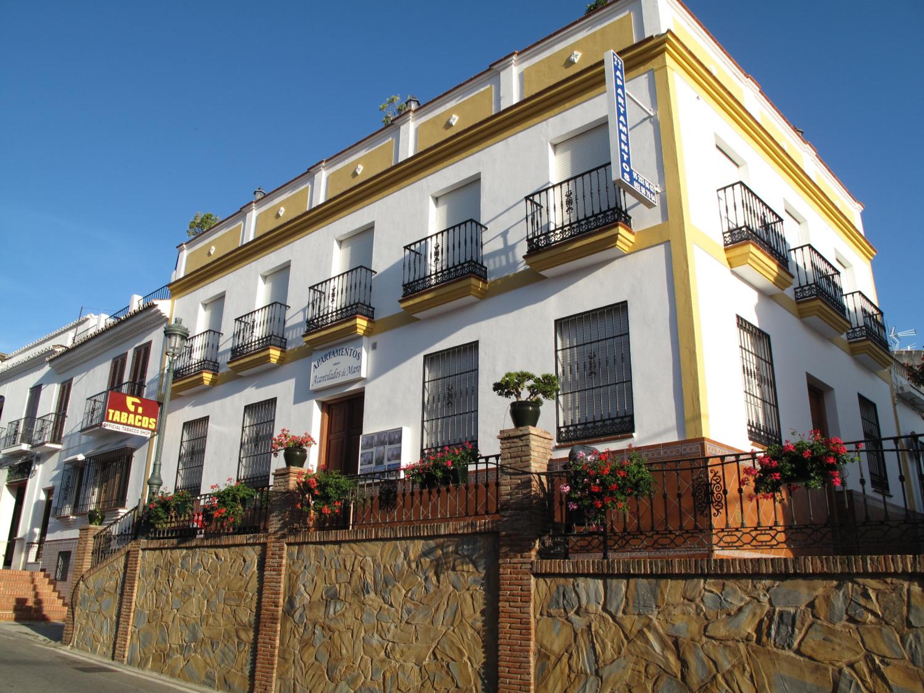 Acantilados De Maro