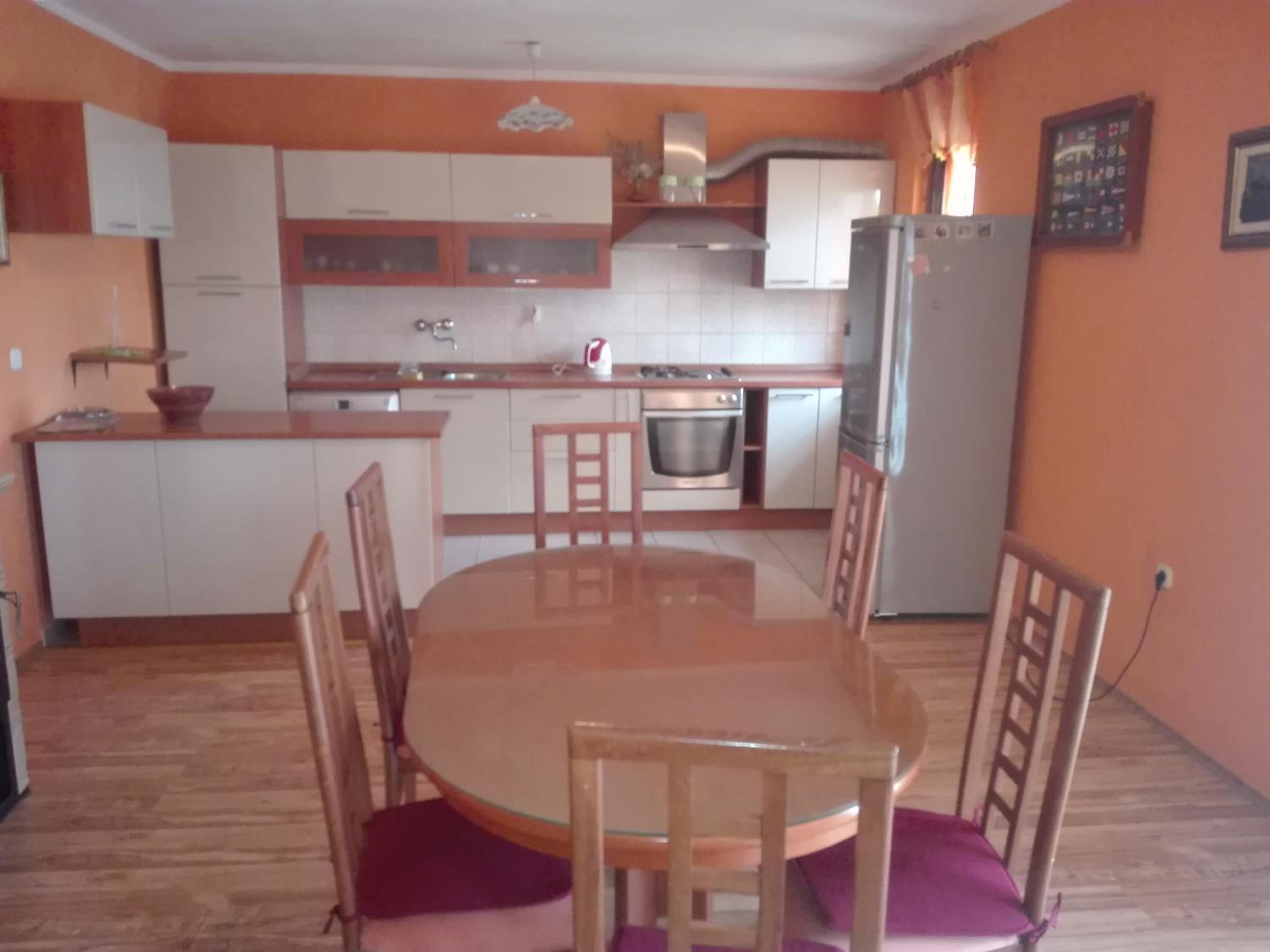 Apartment Luka view 3