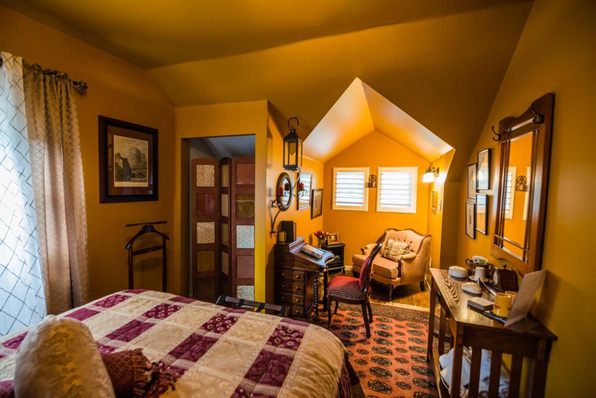 Avonview Manor