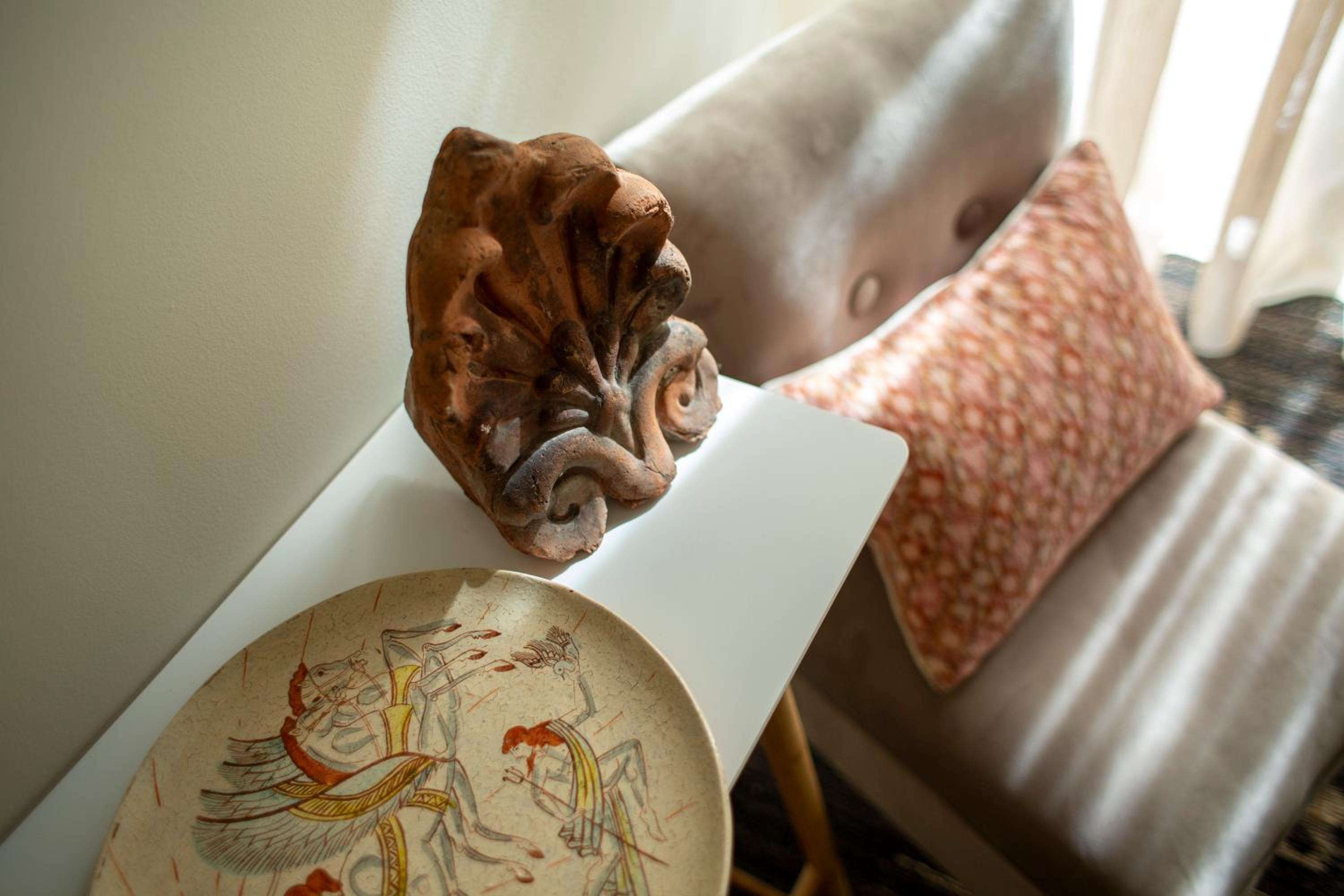 The Frogs_Guest House