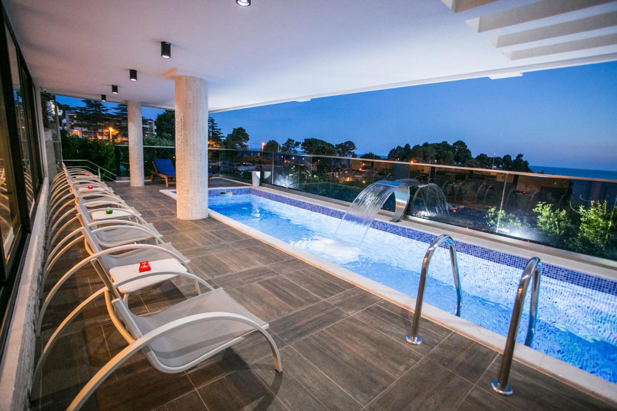 Villa Delux view 3