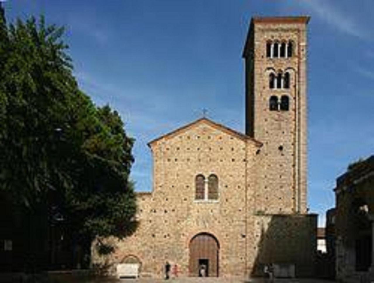 Photo 34
